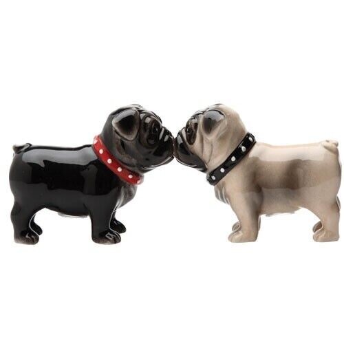 PT Kissing Pugs Salt and Pepper Shakers Set