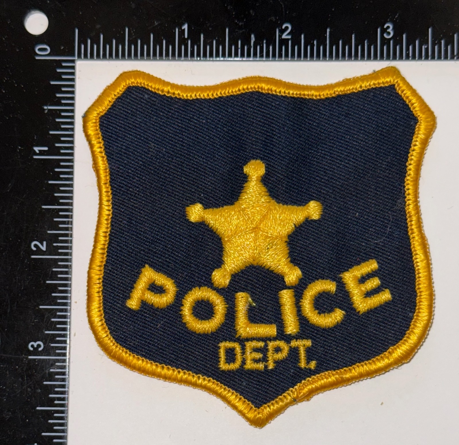 VINTAGE OBSOLETE UNKNOWN STATE Police Patch