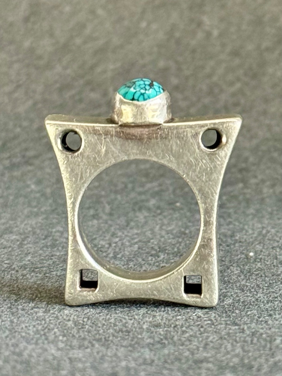 Modernist Brutalist Navajo Sterling Silver and Spider Web Turquoise  Size 9 3/4