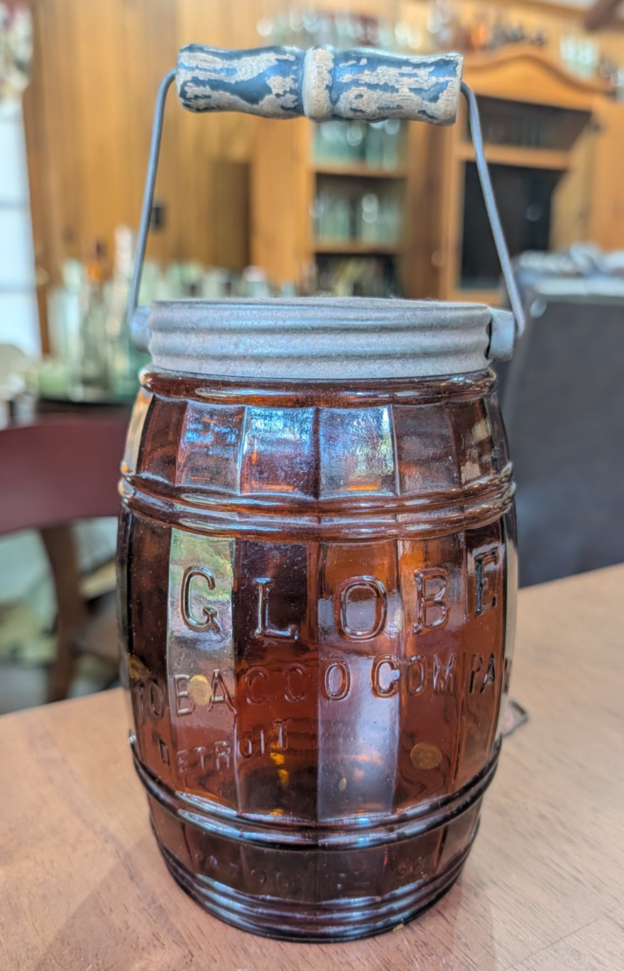 VINTAGE Amber Globe Tobacco Co Barrel Style Cigar Jar, Detroit MI, Original Lid