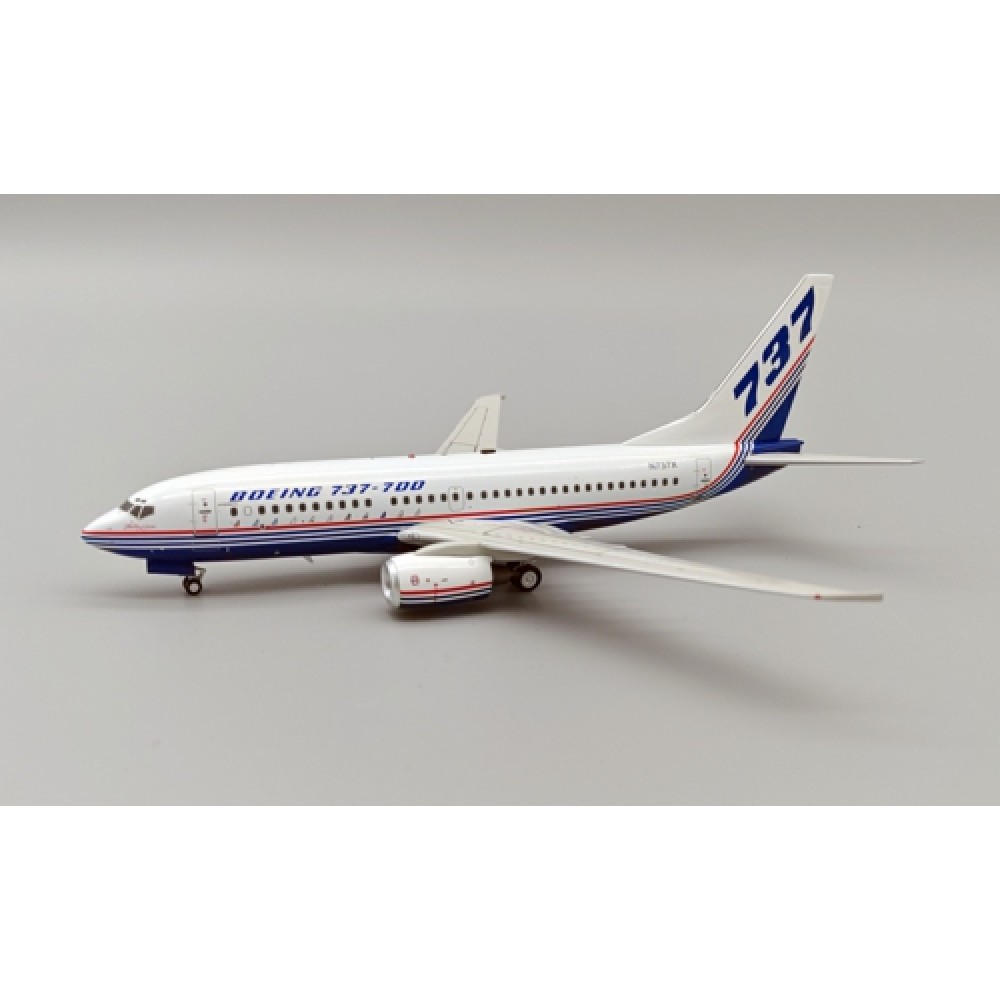Inflight 200 1/200 Boeing 737-700 Boeing House Colours N737X IF737737X