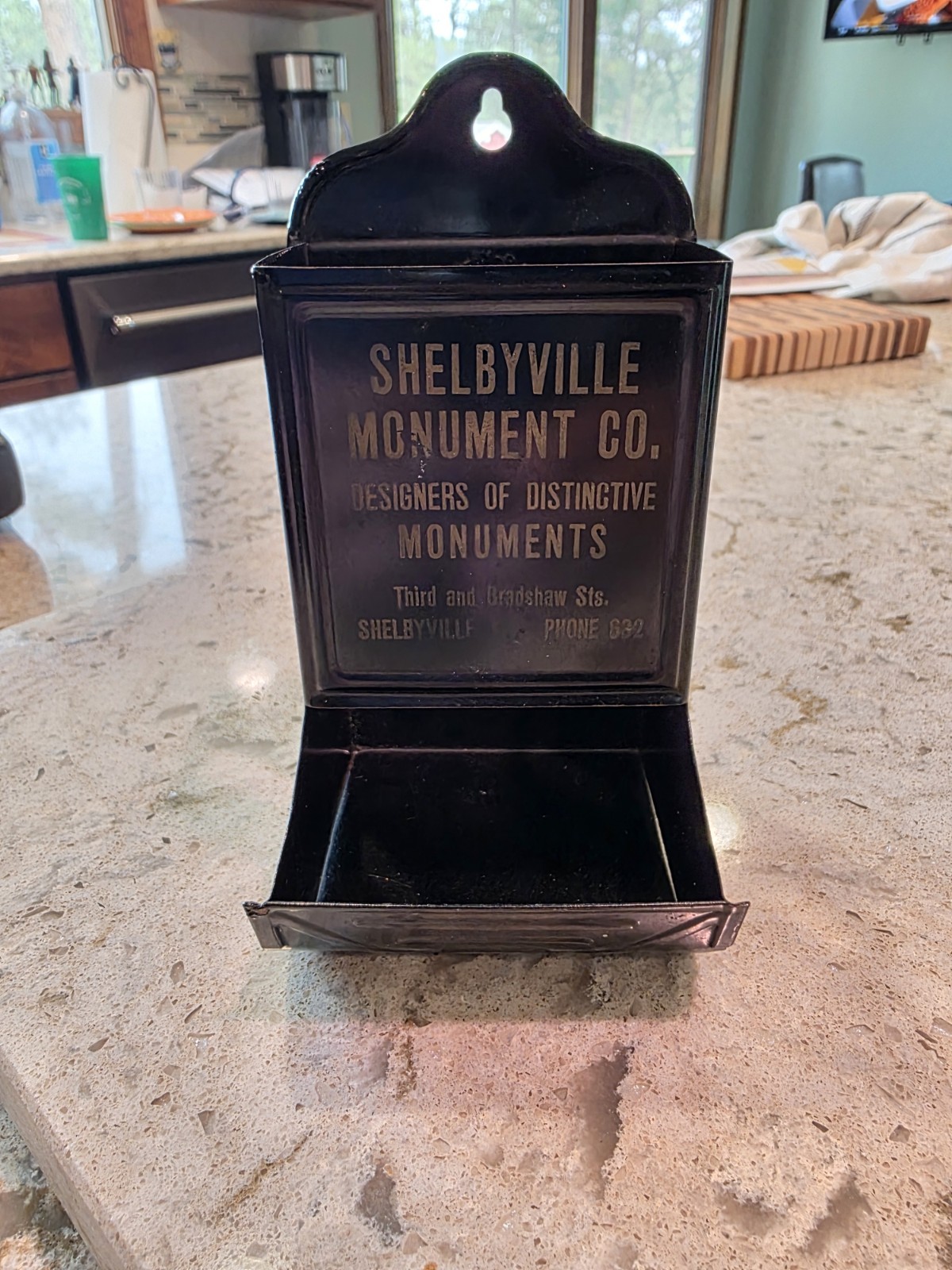 1910-1919 Vintage Shelbyville, KY Monument Co. Advertis Tin Wall Match Dispenser