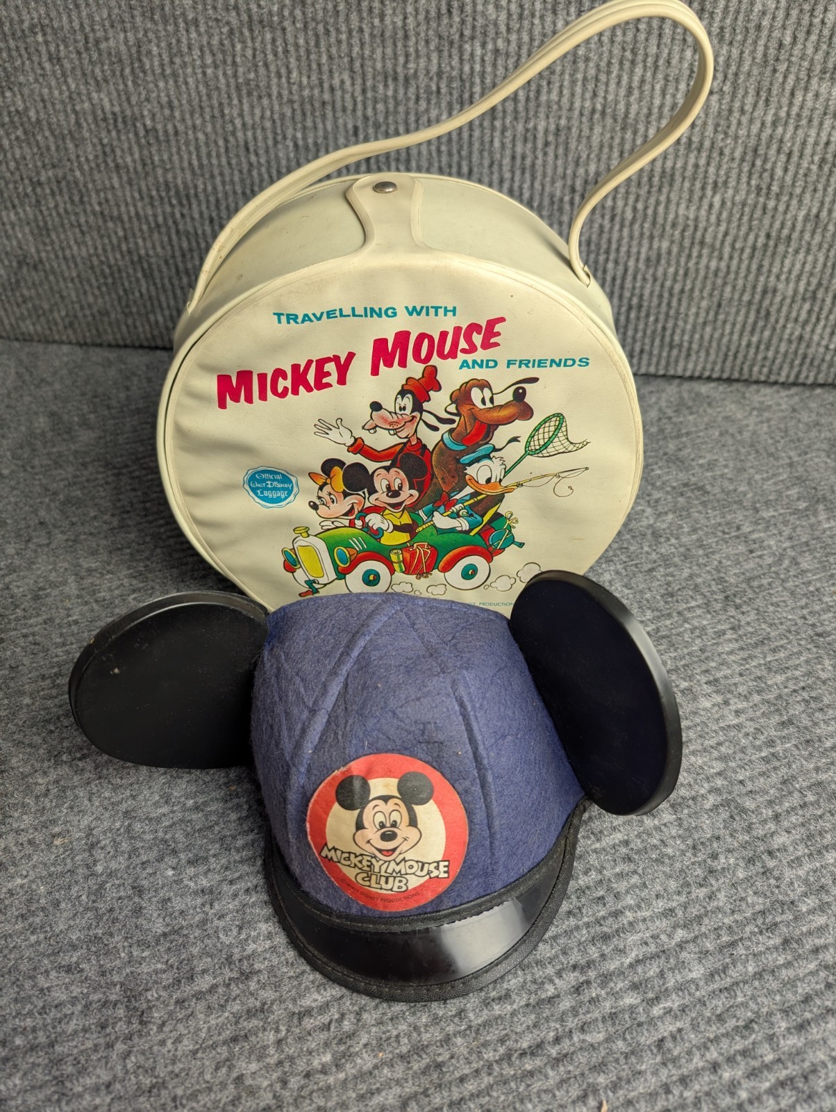 Vintage 63 Walt Disney Mickey Mouse Luggage Case & Original Mouseketeer Hat Vintage 63 Walt Disney Mickey Mouse Luggage Case & Original Mouseketeer Hat