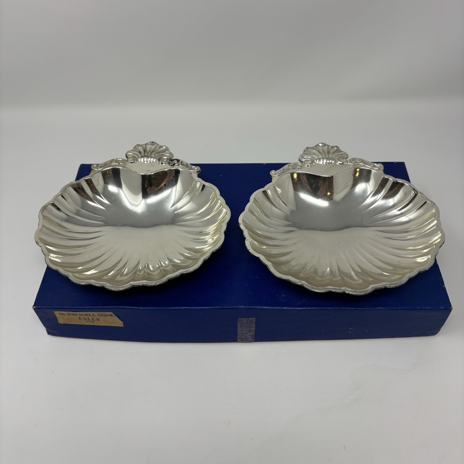 Eales No 936 Shell Dishes Silverplate Scallop Footed Japan Pair Box 1779 Vtg