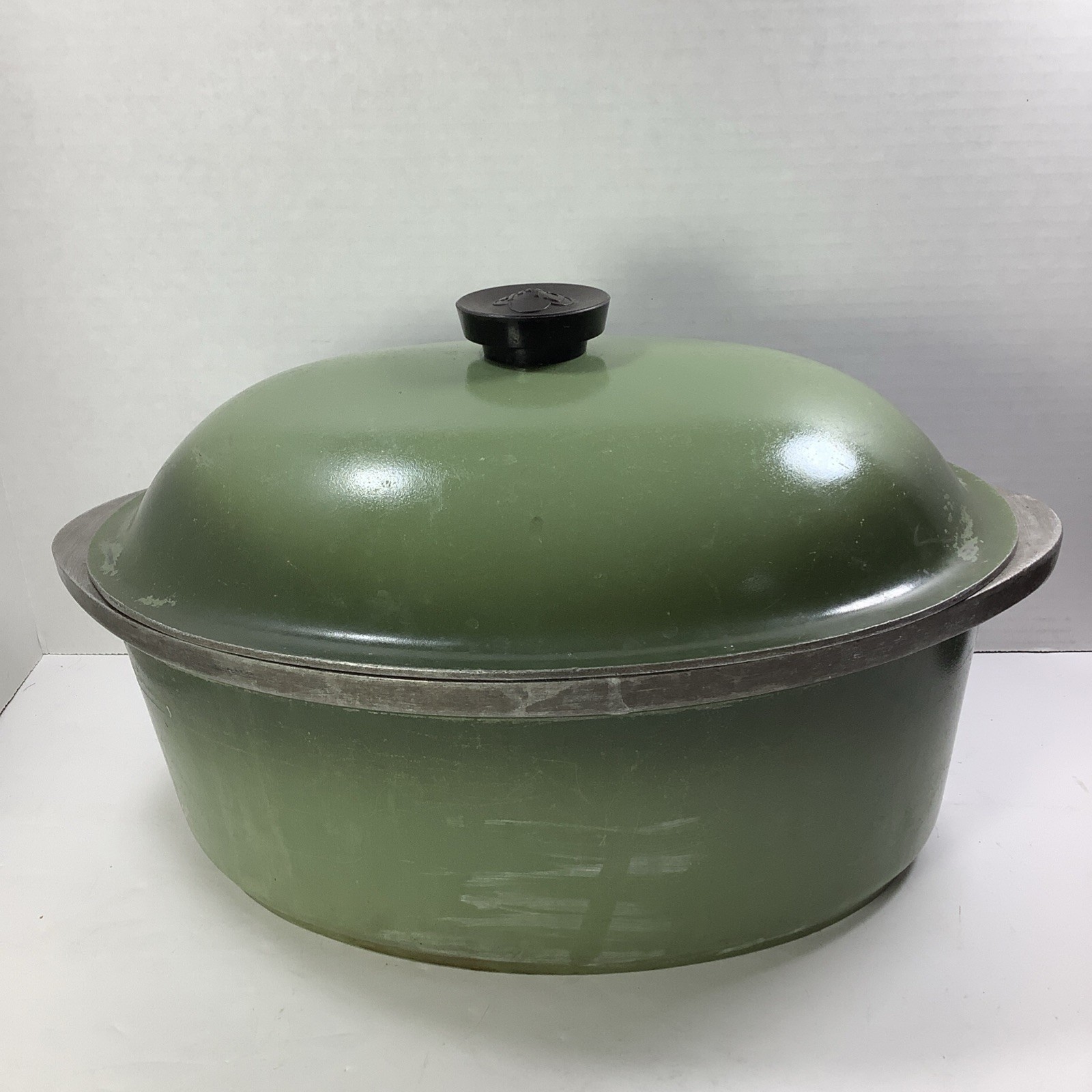 Vintage 6 qt CLUB Aluminum Oval Roaster Green Lid Logo Dutch Oven 14.5”