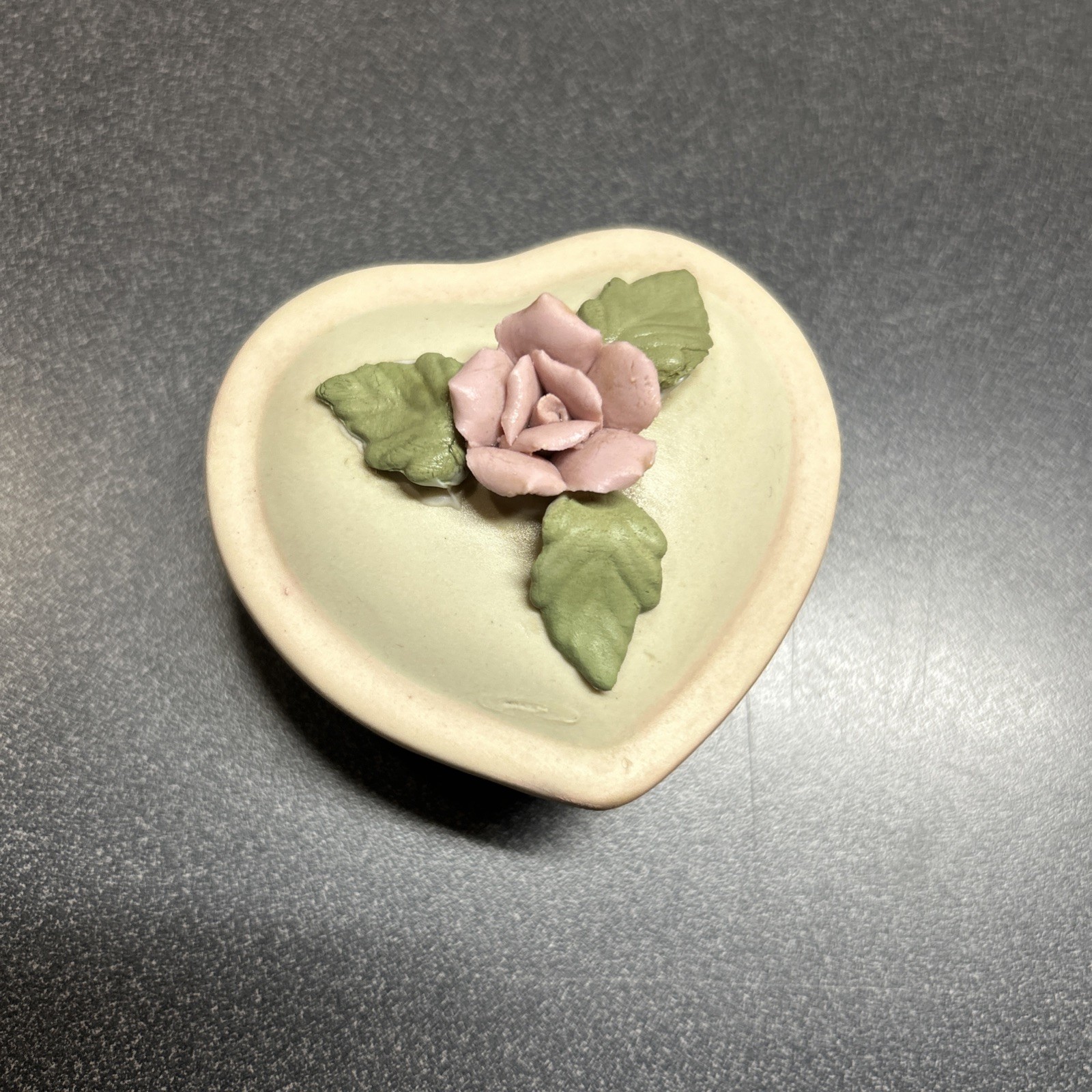 Vintage Mini Heart Trinket Box Porcelain Pink Rose Floral Jewelry Ring Box