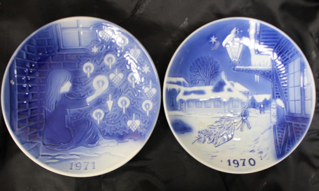 Desiree Sven Jensen Christmas Plate Set of Two Collector Plates 1970 and 1971