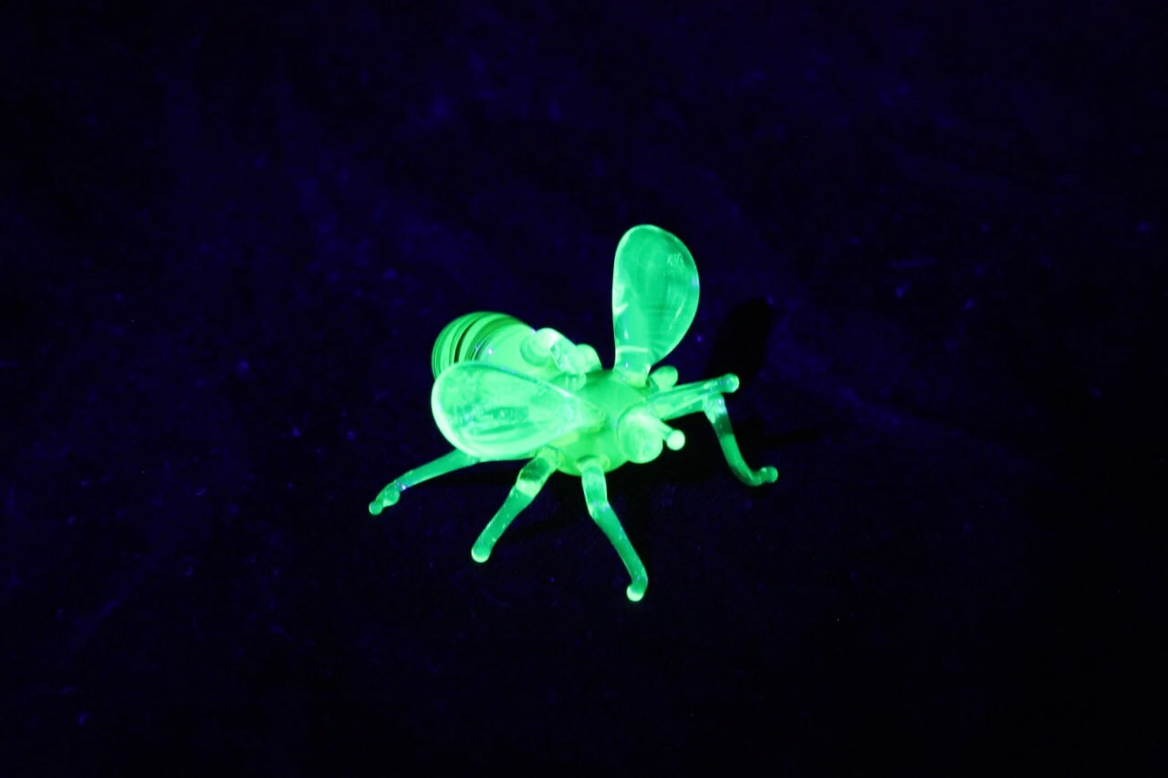 Uranium Glass Bee Figurine - Vaseline Glass Figurine Bee - Glass UV Bee - Unique
