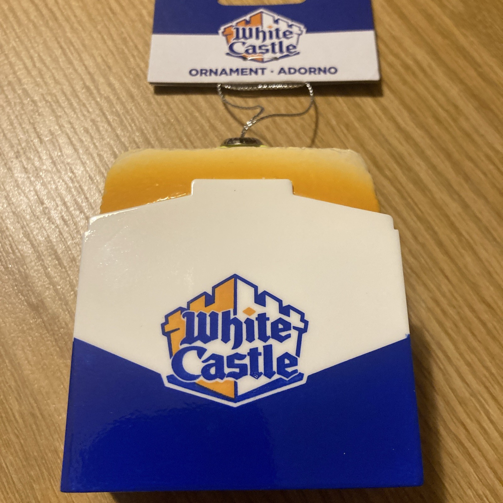 WHITE CASTLE CHEESEBURGER HAMBURGER SLIDER CHRISTMAS TREE ORNAMENT WHITE CASTLE CHEESEBURGER HAMBURGER SLIDER CHRISTMAS TREE ORNAMENT
