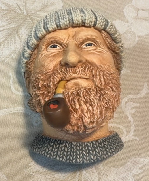 Possibly Bossons Chalkware Head Wall Hanging. \