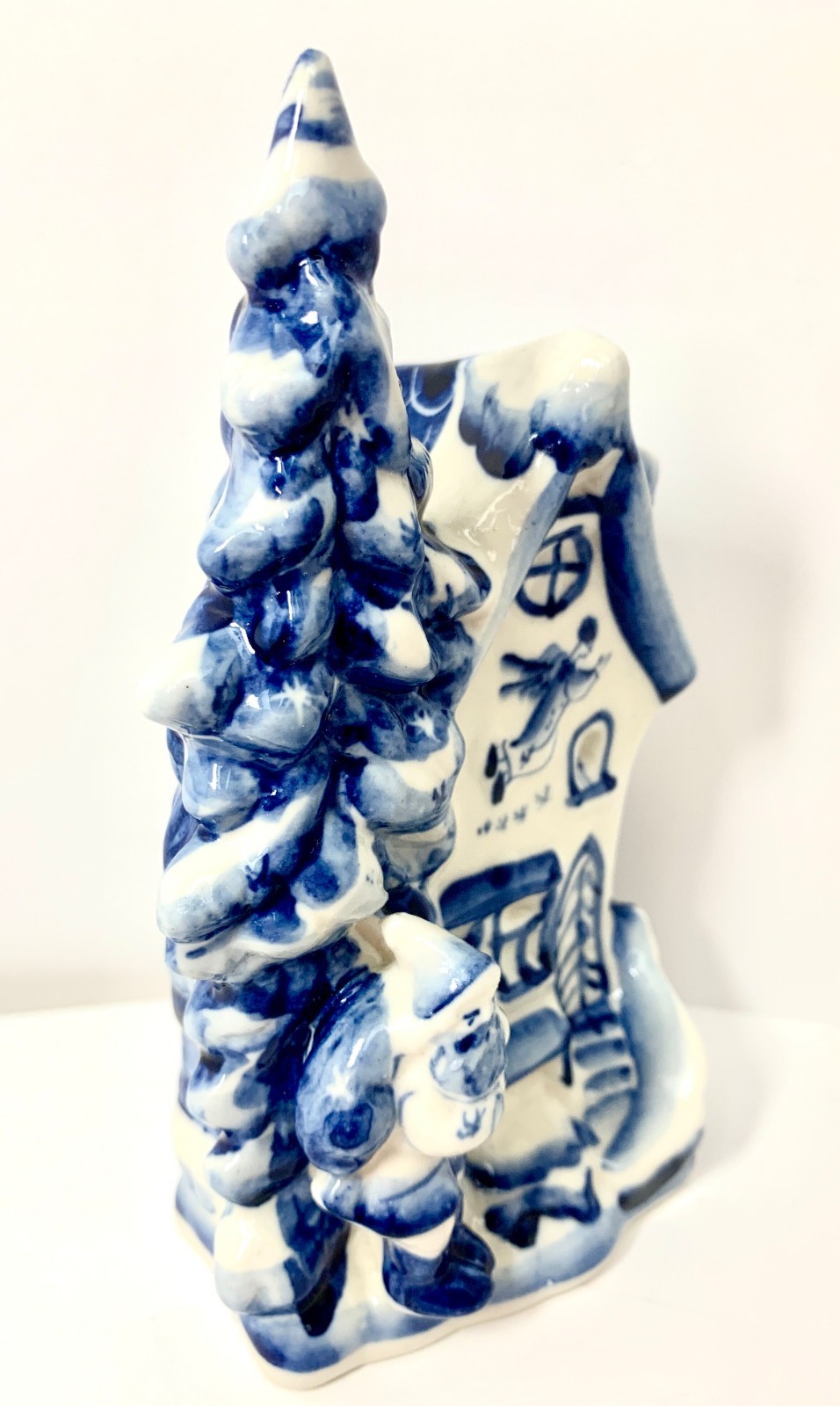 Vintage Gzhel Ceramic Winter House Figurine — Hand‑Painted Blue & White Russia