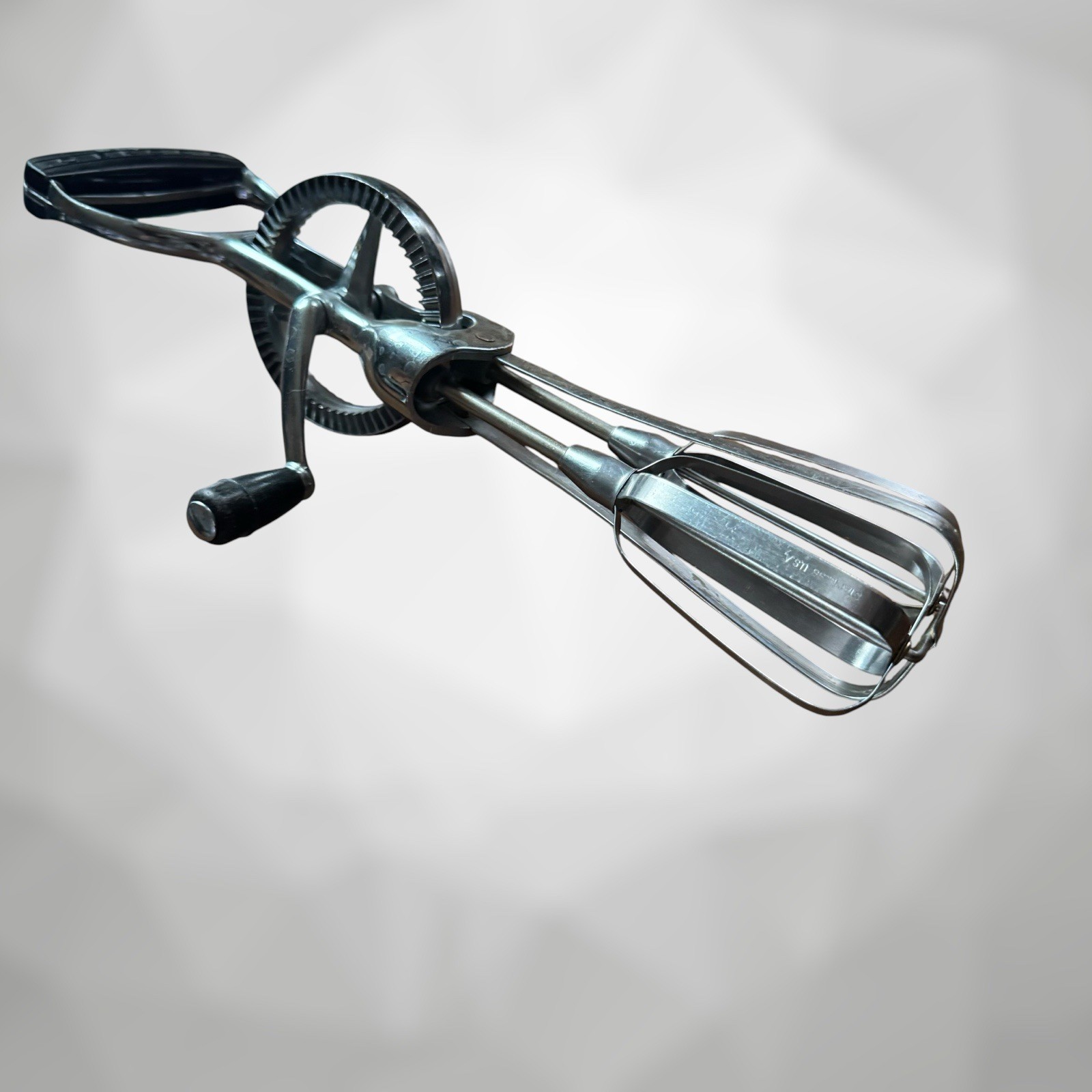 Vintage Ecko Best Hand Held Rotary Mixer Egg Beater  Made in USA