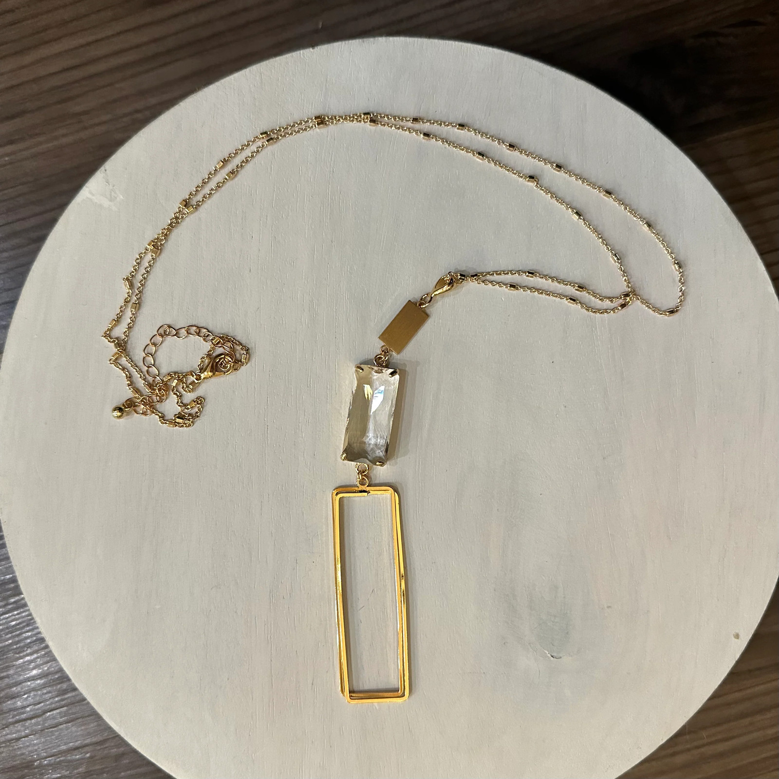 Glass Stone Necklace Gold