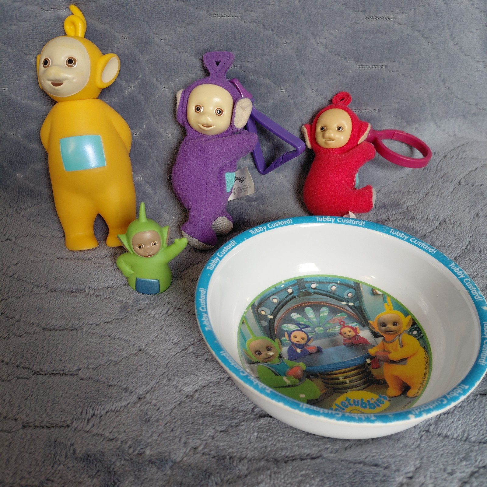 Vintage TELETUBBIES Lot - Melamine Child Bowl Plush Clip Ons & Vinyl Figure