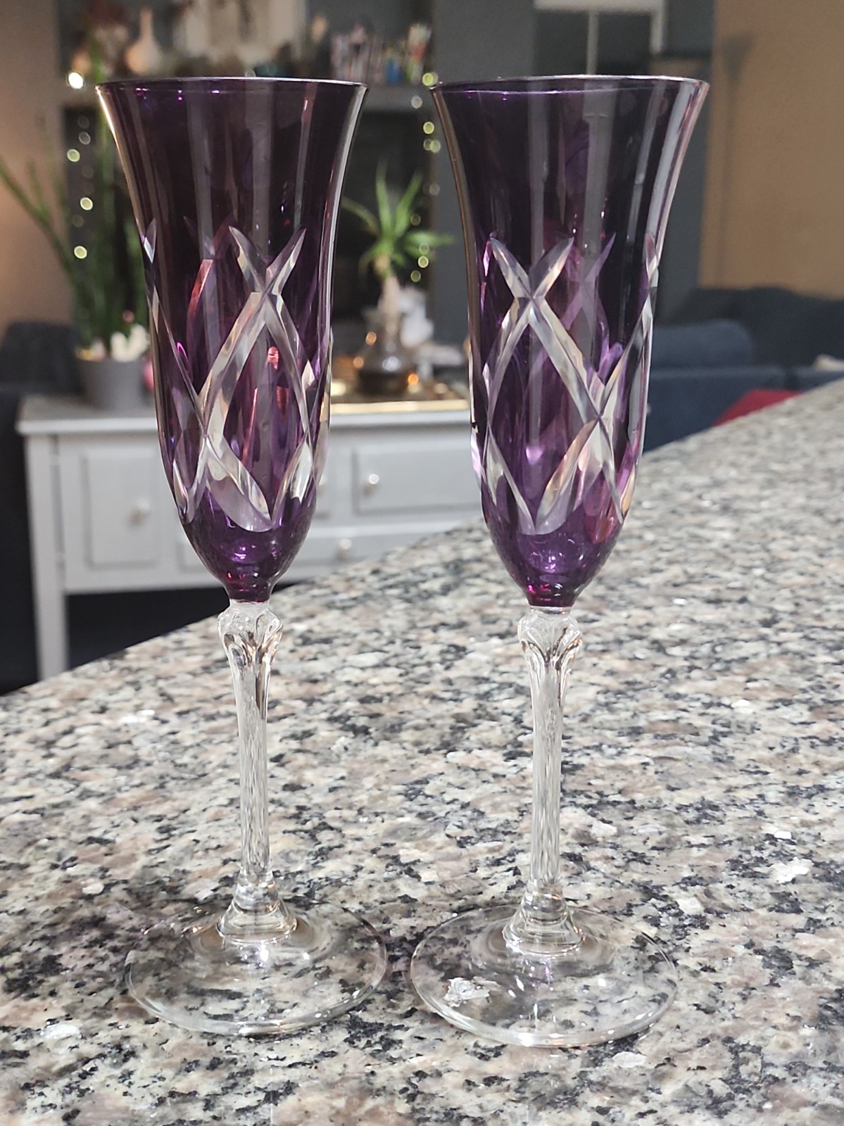 2 Bohemian Czech Cut Clear Crystal Amethyst Purple Wine Glasses Champagne Flutes