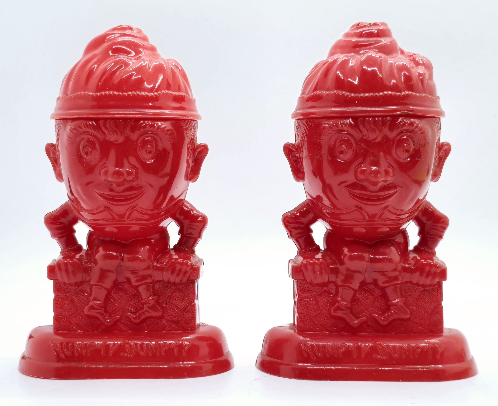 Vintage Red Plastic Humpty Dumpty Salt and Pepper Shakers Fairy Tale