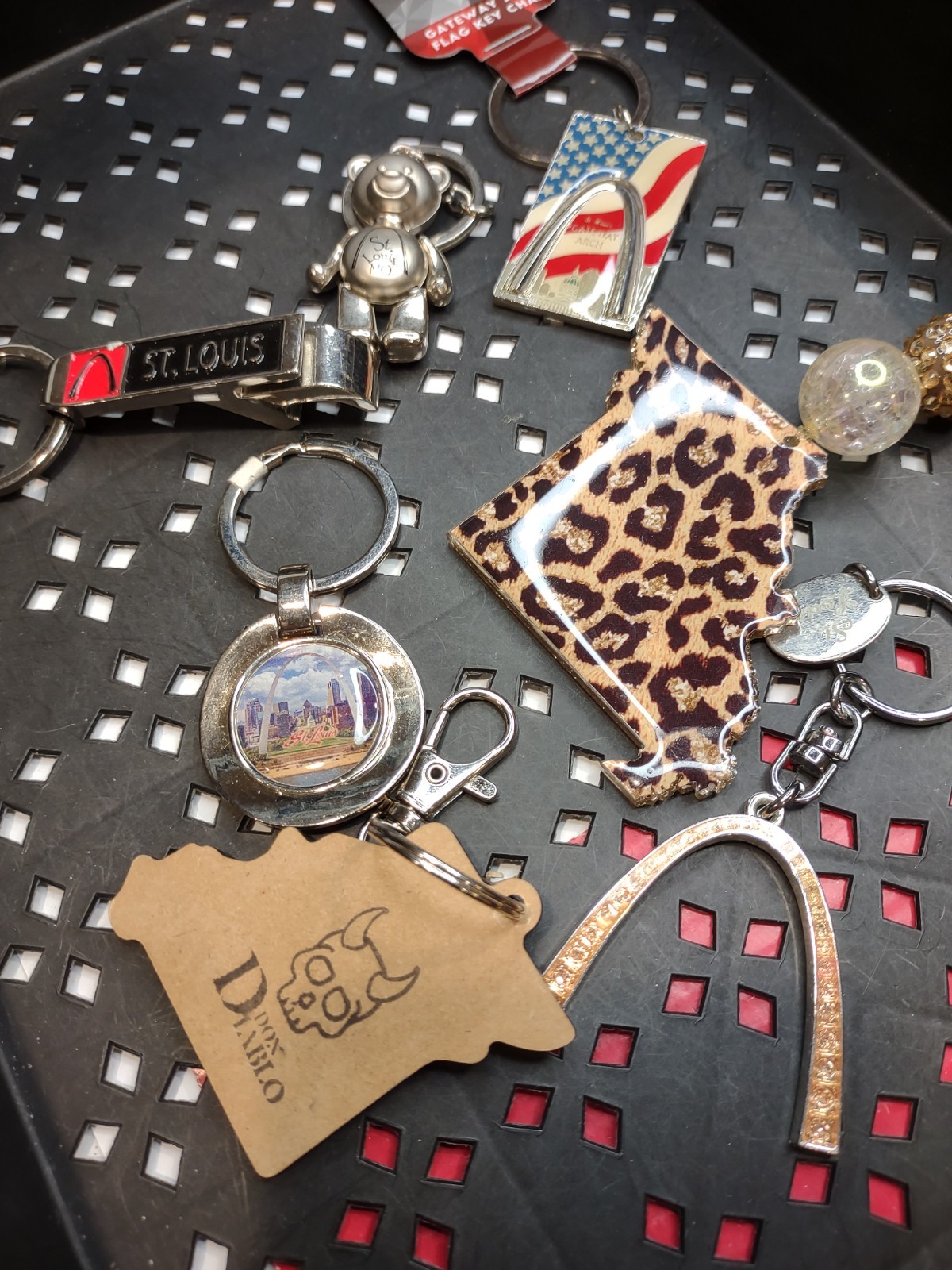 Lot Of Missouri / St Louis Keychains / Keyrings / Bag Charms Lot GFBCI