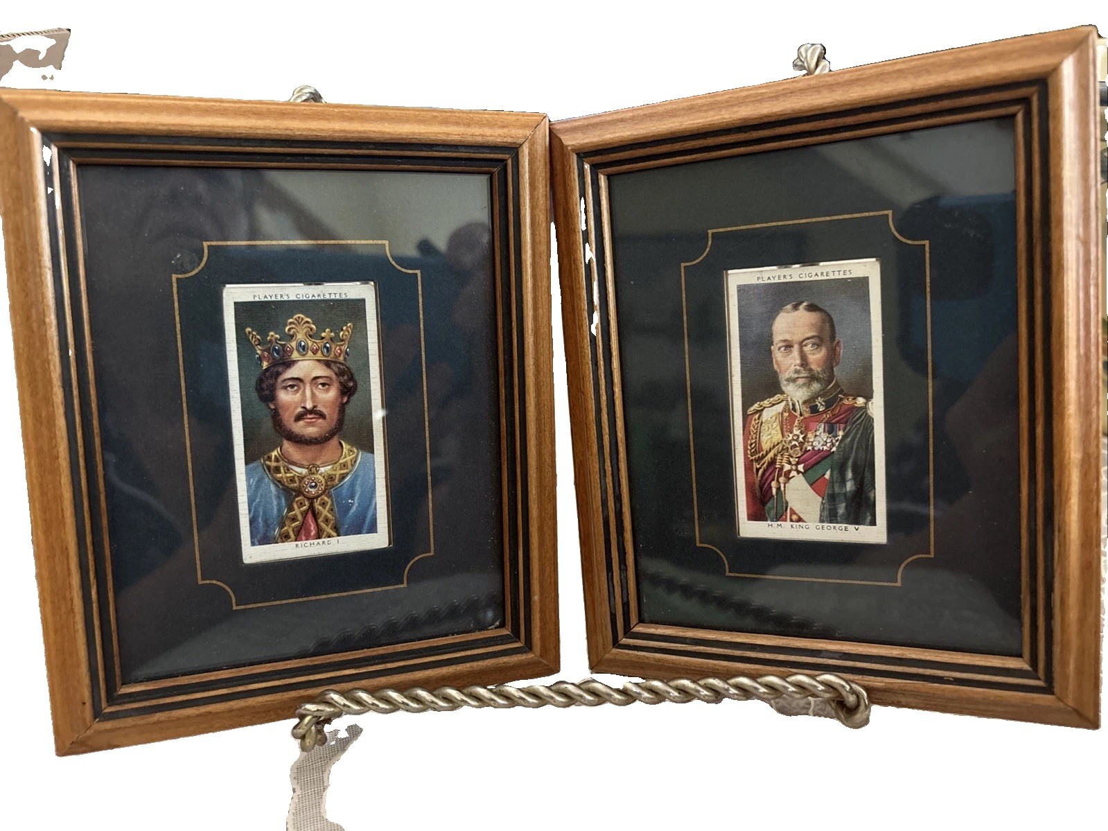 Pair Framed 1935 Players Cigarette Cards King Richard I & George V Royal Decor
