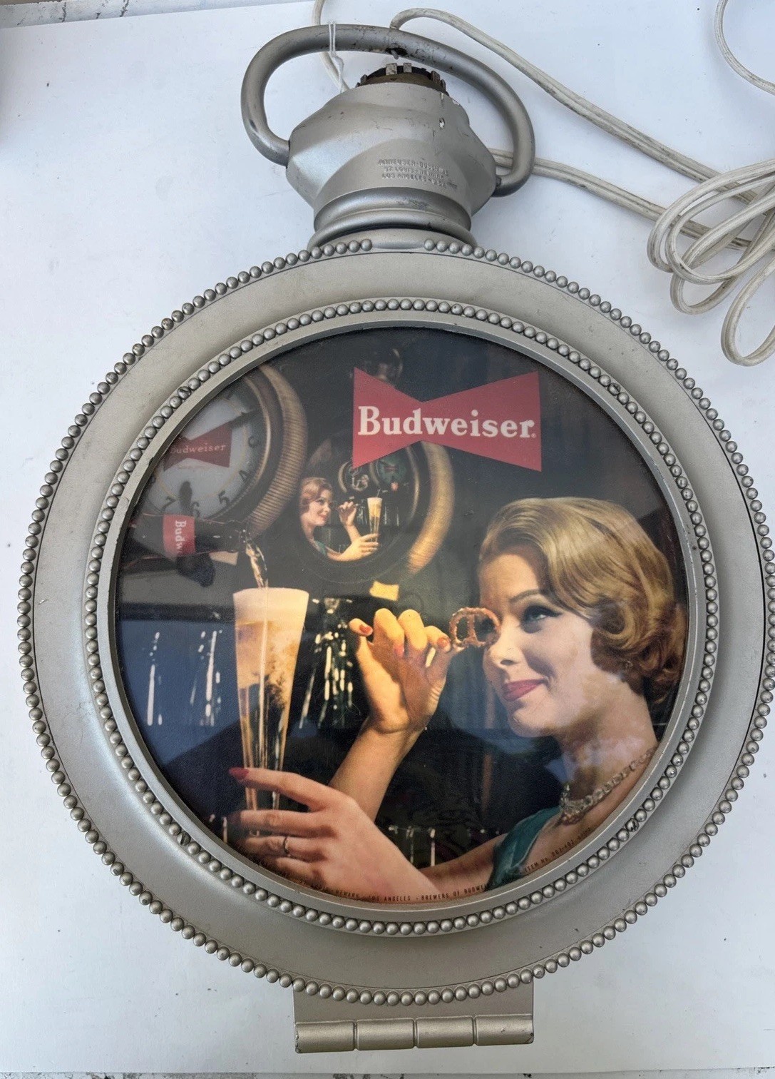 BUDWEISER BEER ELECTRIC POCKET WATCH STYLE CLOCK Lighted Lady photo Works BUDWEISER BEER ELECTRIC POCKET WATCH STYLE CLOCK Lighted Lady photo Works