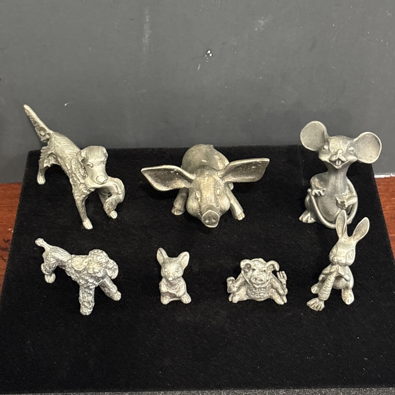 Vintage Hudson Pewter Miniatures Figurines Lot: “The Pig” #612 Bird Dog #114….