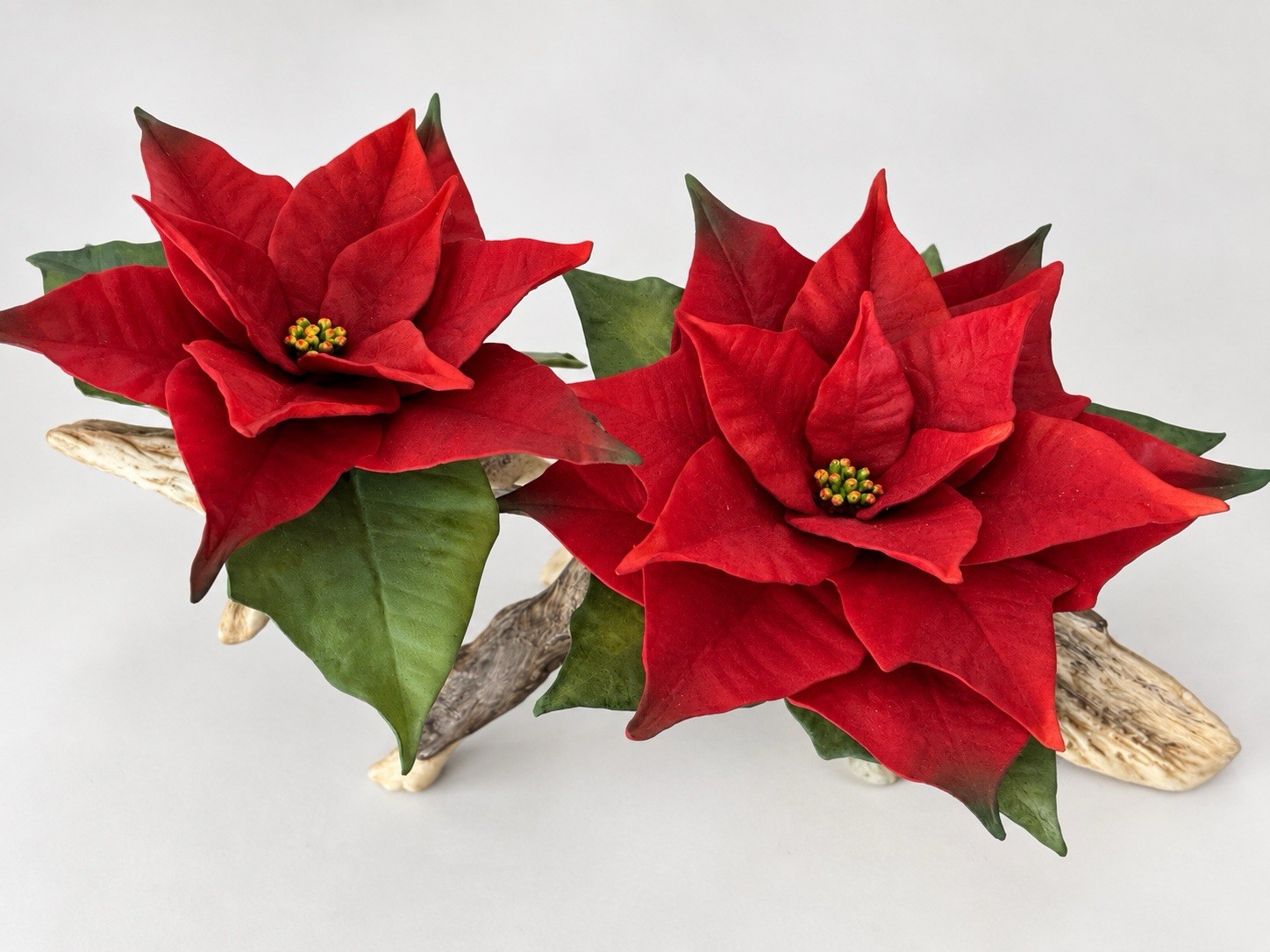 Boehm Porcelain Red Poinsettia 1989 Limited Edition F238 Flower Sculptures #181