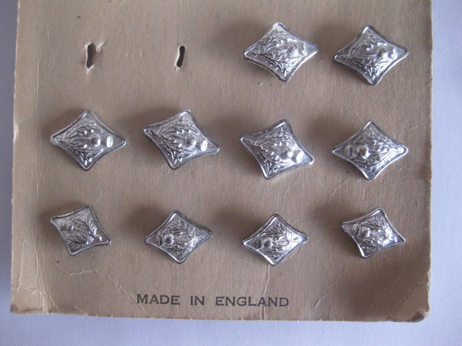 Scottish Thistle Buttons Silver Toned Two Sizes ( Lot of 10 )
