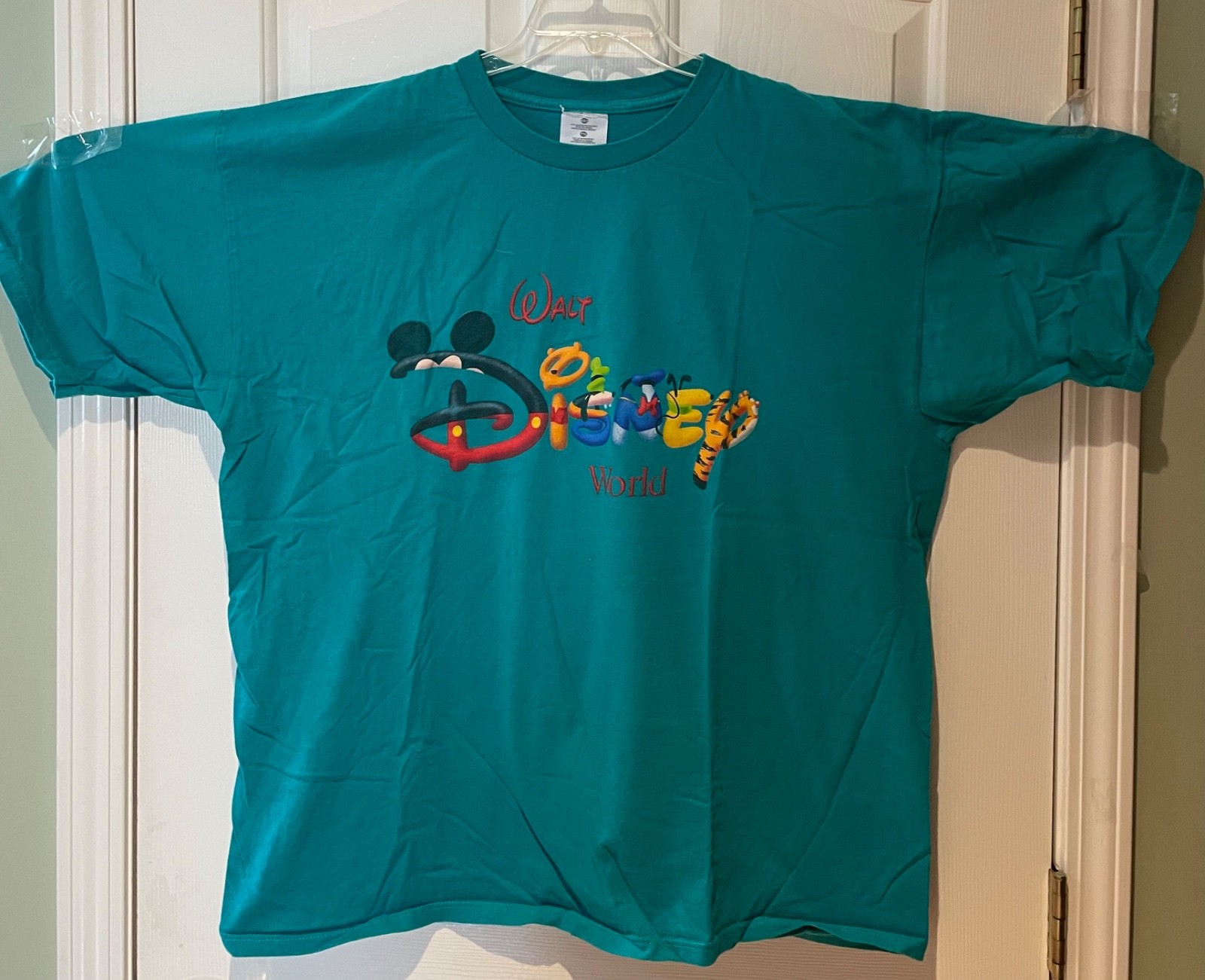 VTG Disney World T Shirt XXL Teal Character Letters Mickey Tigger Canada VTG Disney World T Shirt XXL Teal Character Letters Mickey Tigger Canada