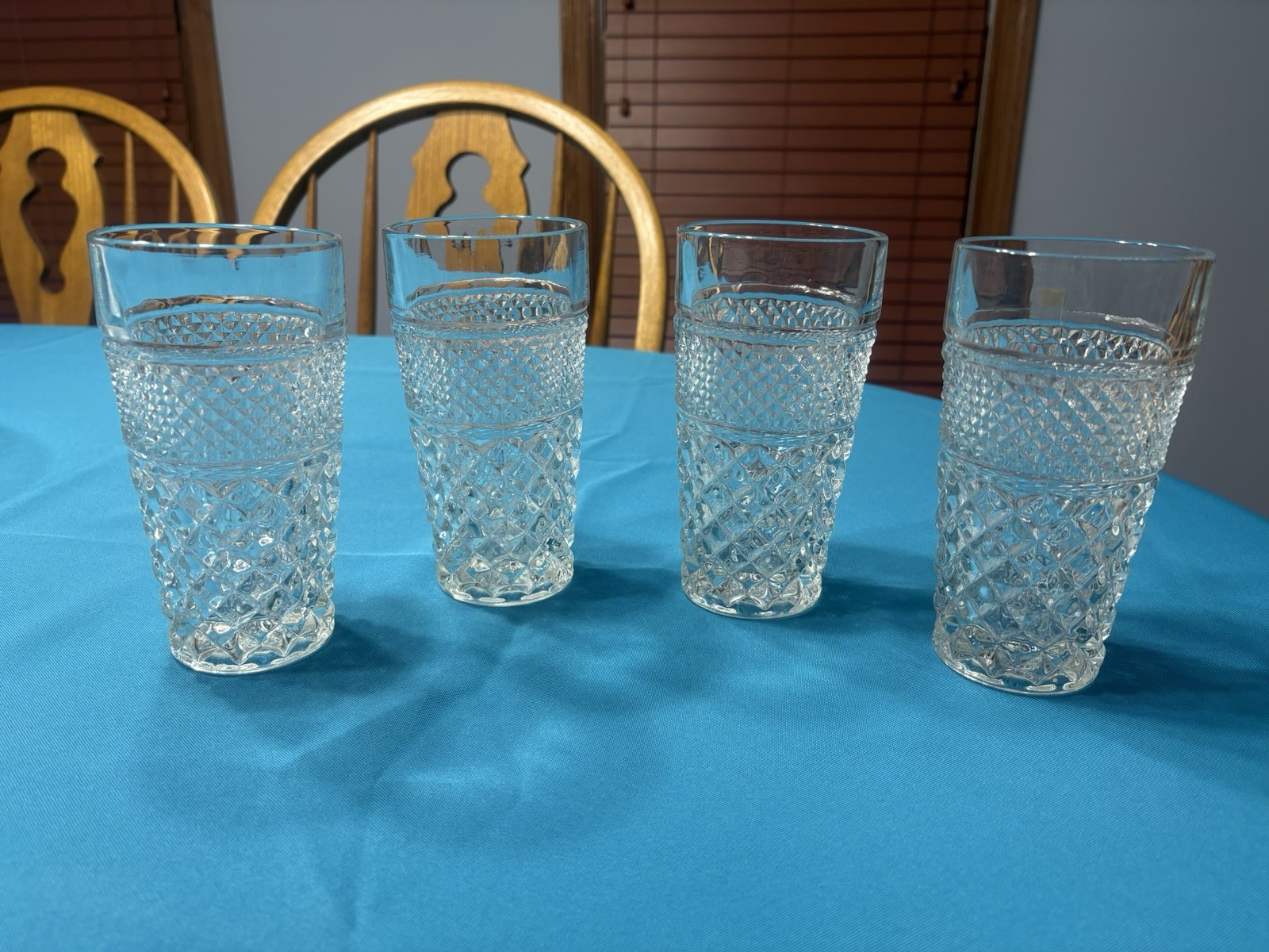 Vintage Wexford Glass 6 1/4'' Tall Water / Ice Tea Glasses Diamond Pattern 14oz