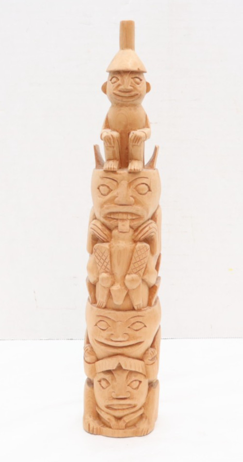 VTG Northwest Coast Salish Wood Carved Totem Pole Beaver Watchman 12.5