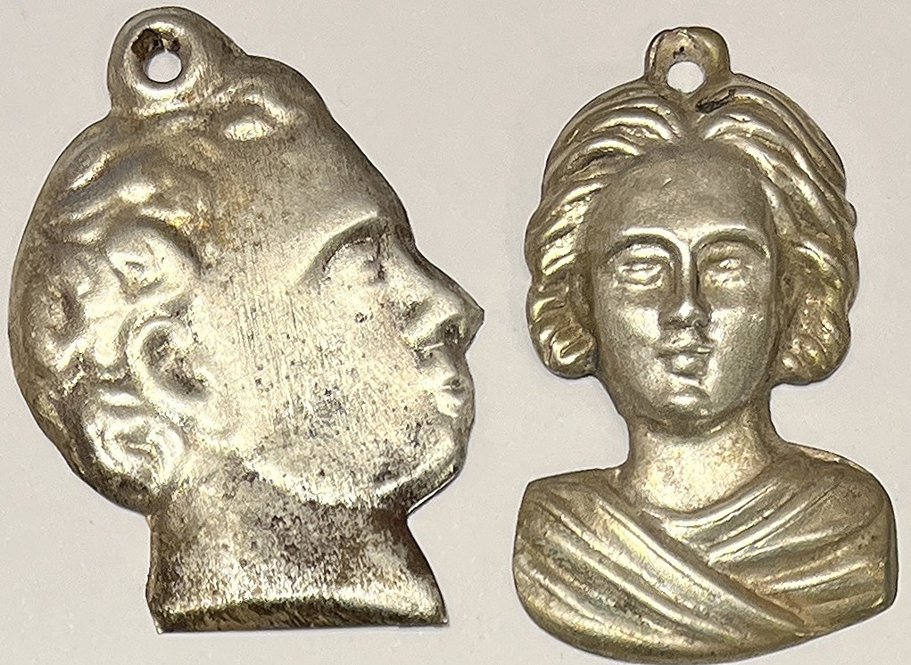 original & Very antique lot x2 ex votos faces design lamine du metal beauty