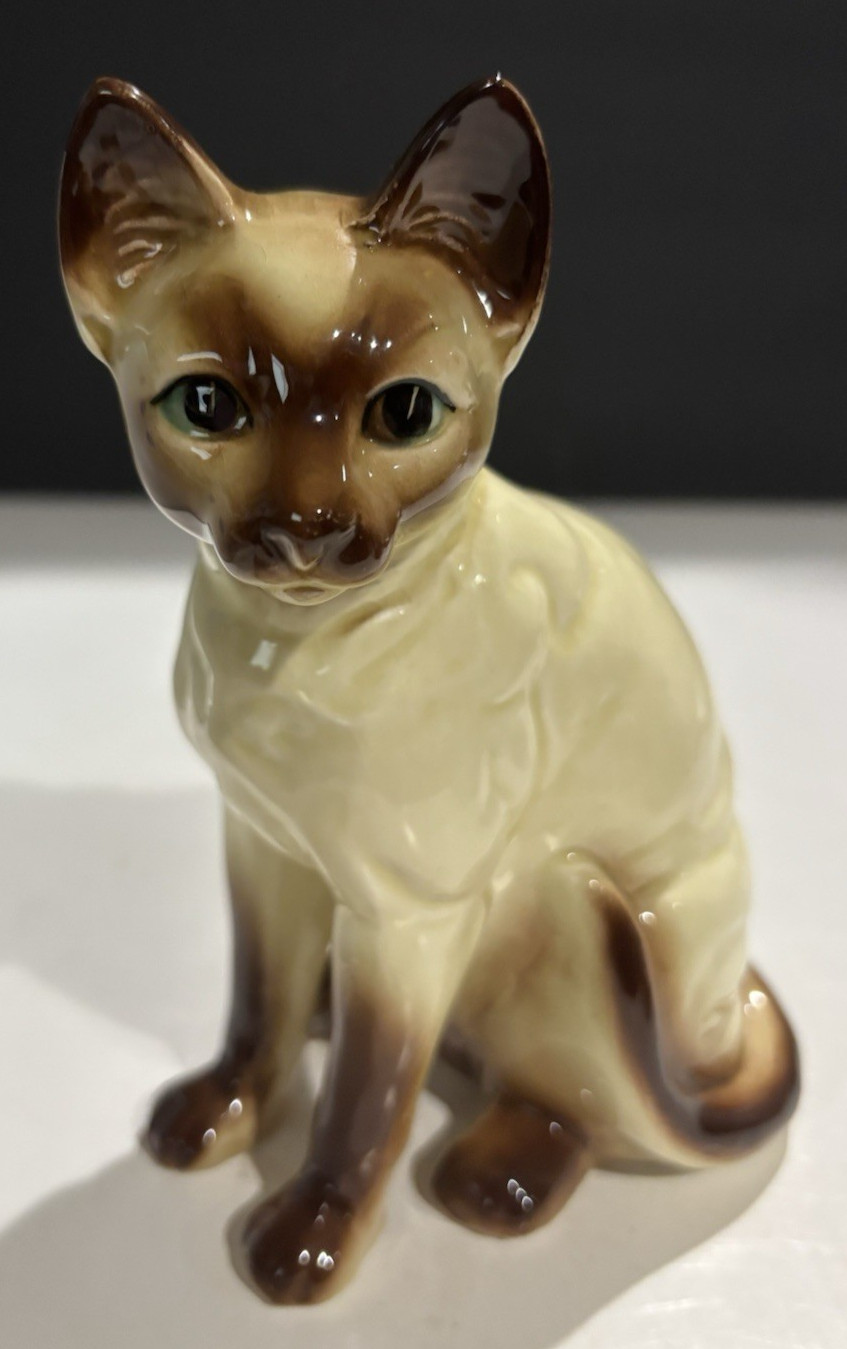 Vintage Ceramic Siamese Cat Figurine