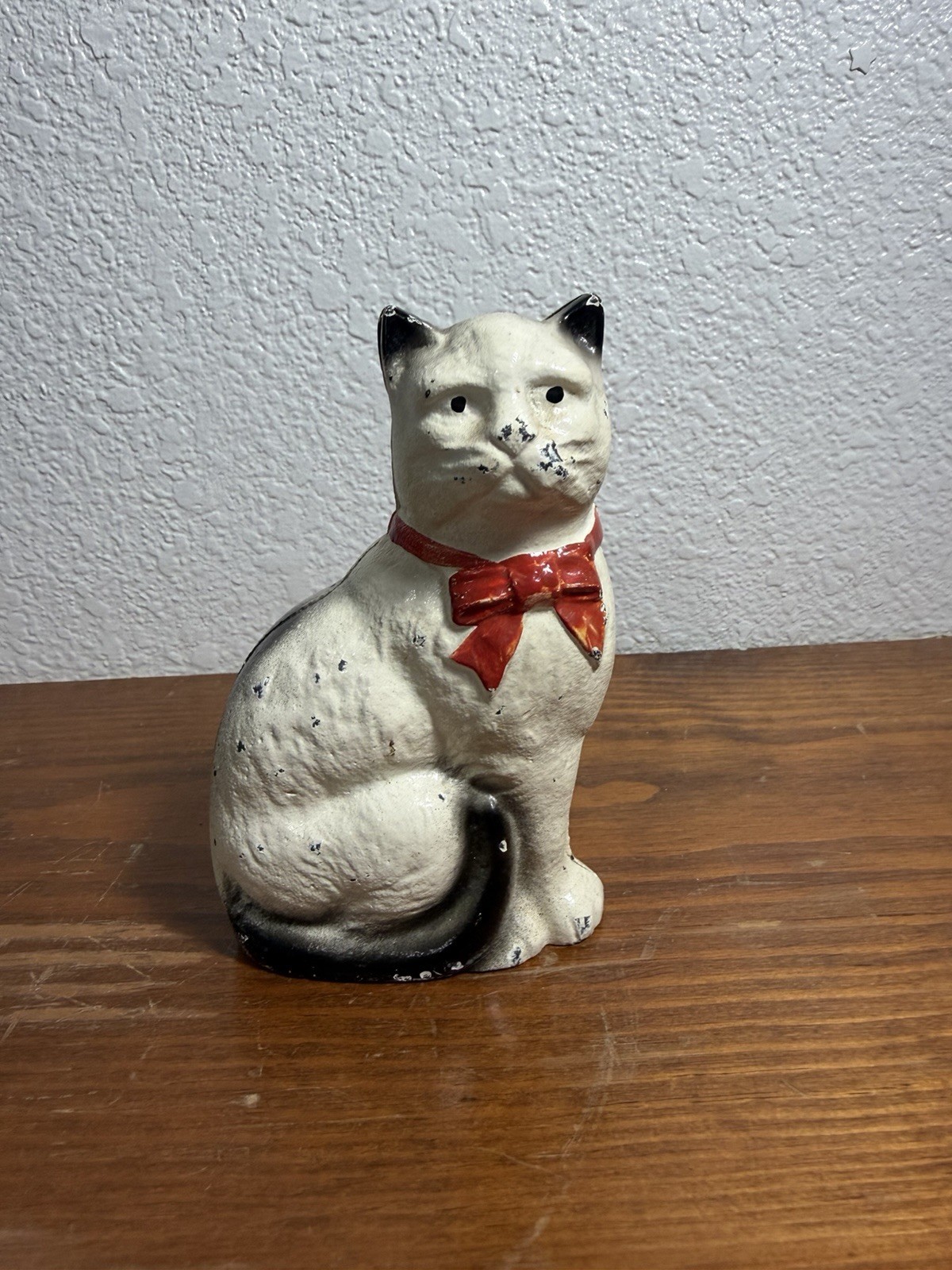 Vintage Cast Iron White And Black Cat With Red Bow Coin Bank Piggy Bank