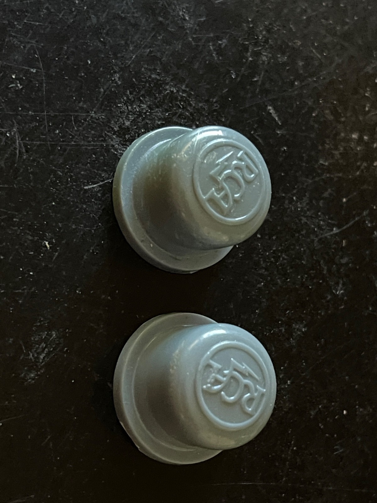 Vintage new old stock, blue RCA radio control knobs