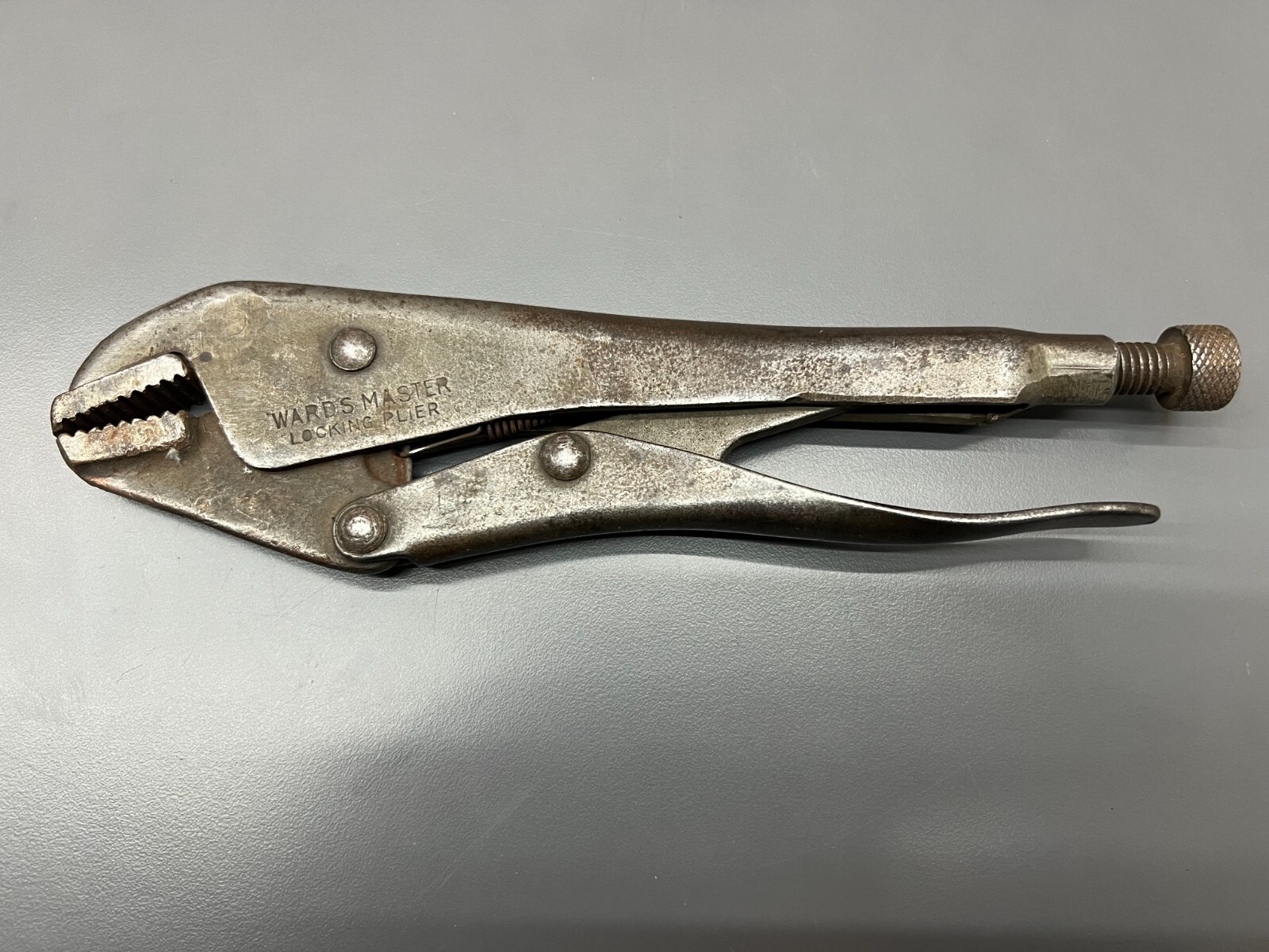 VINTAGE WARDS MASTER 4707 LOCKING PLIERS 10 INCH VISE GRIPS - VGC - MADE IN USA