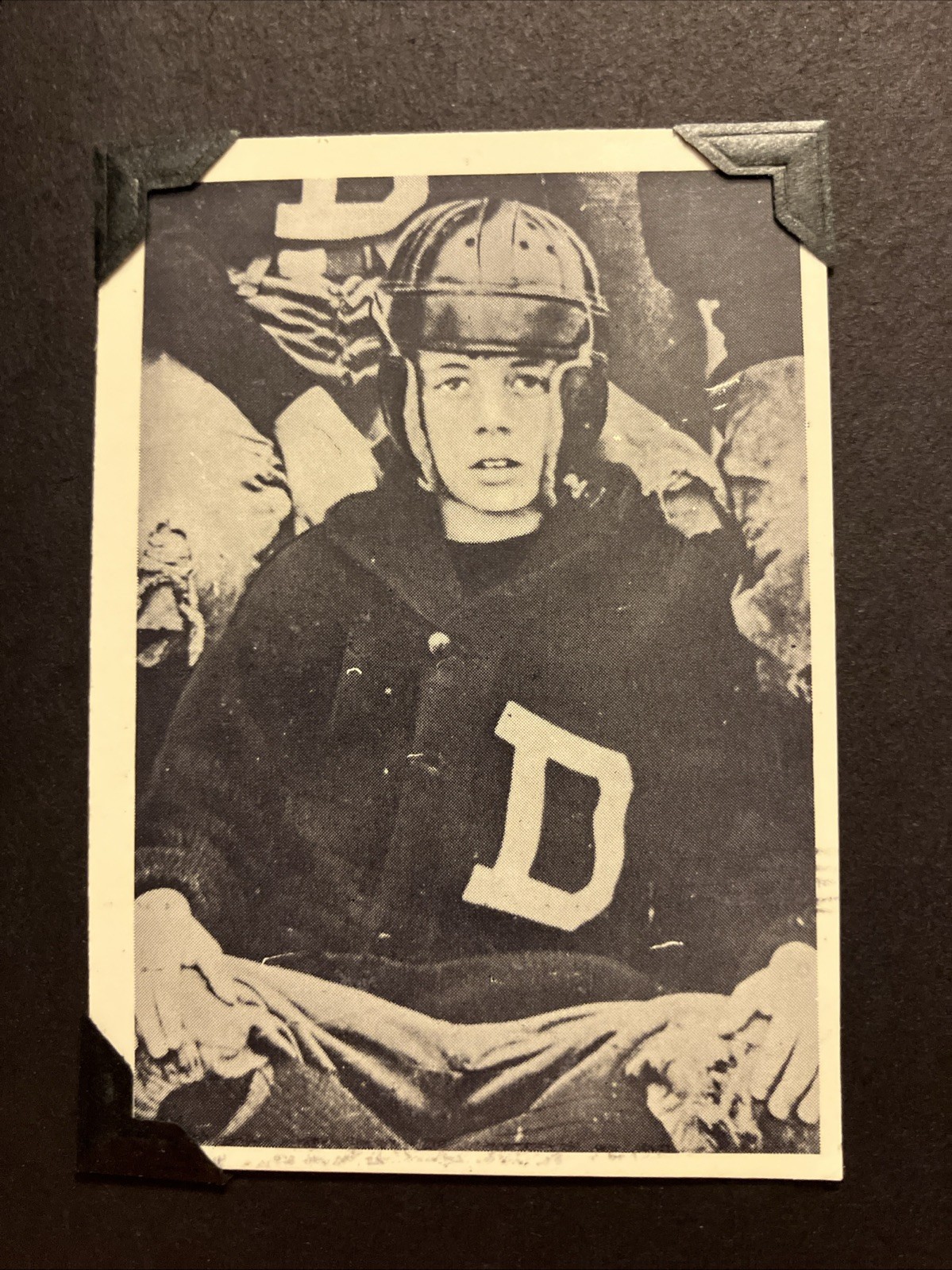 1964 TOPPS JOHN F. KENNEDY INCOMPLETE SET 64 OF 77 CARDS 1964 TOPPS JOHN F. KENNEDY INCOMPLETE SET 64 OF 77 CARDS