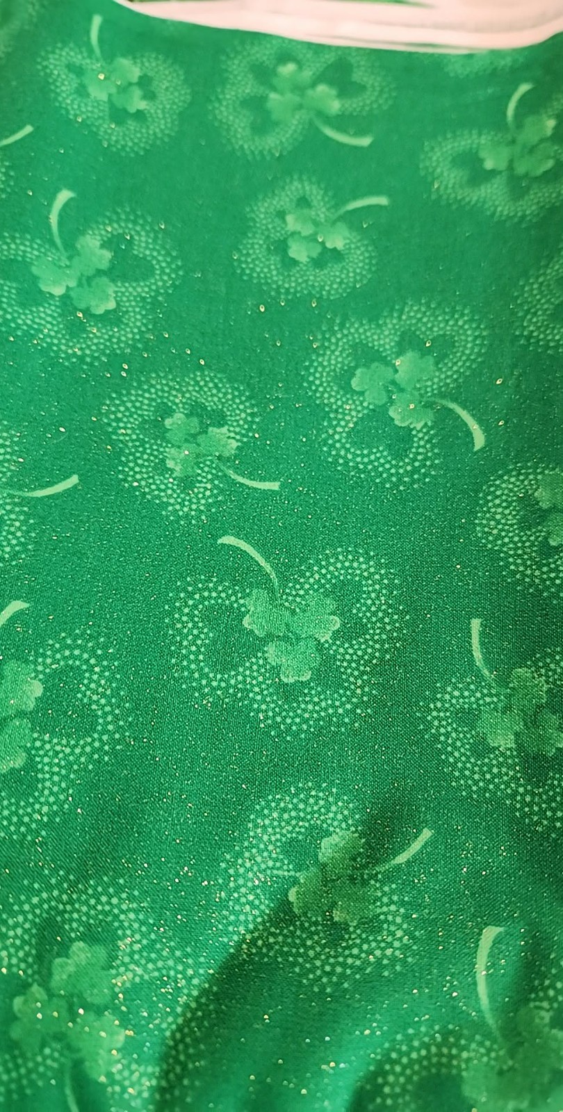 BT YARD Green Shamrock  Clover 100% Cotton Fabric St. Patricks Day Irish sports
