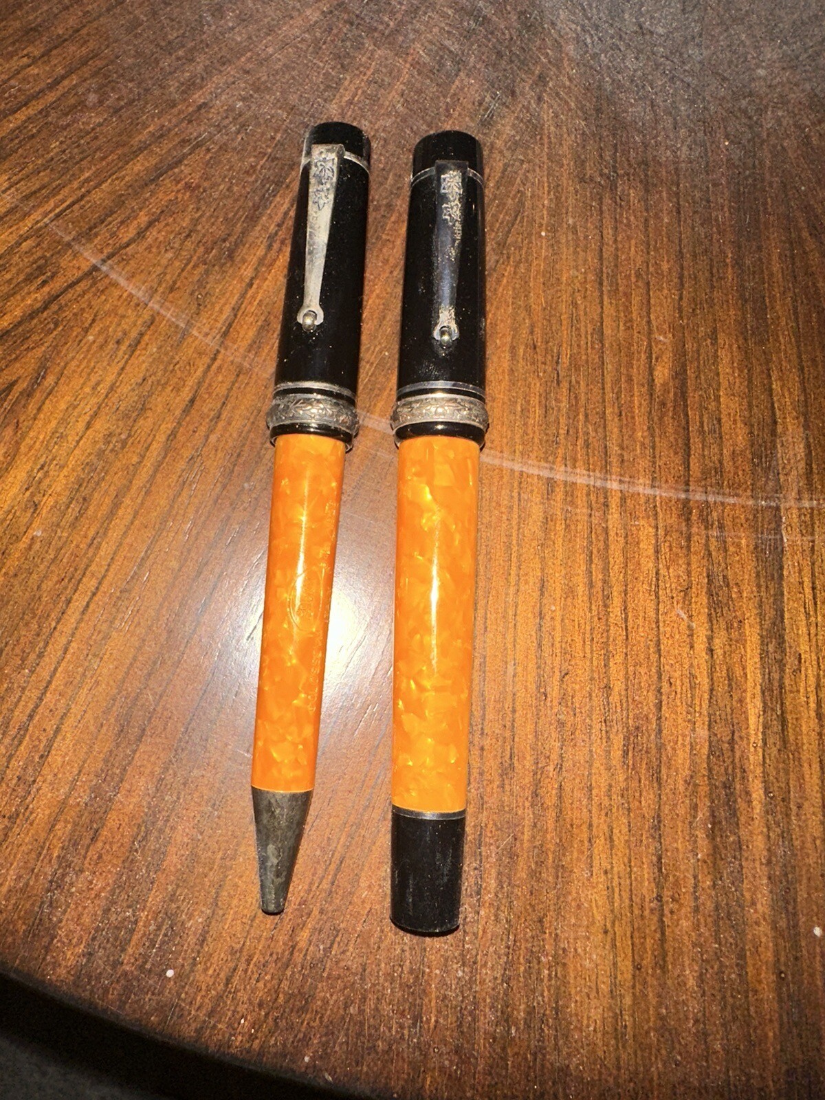 Delta Limited Edition Colosseum Lever Fountain Pen Orange+ Rollerball