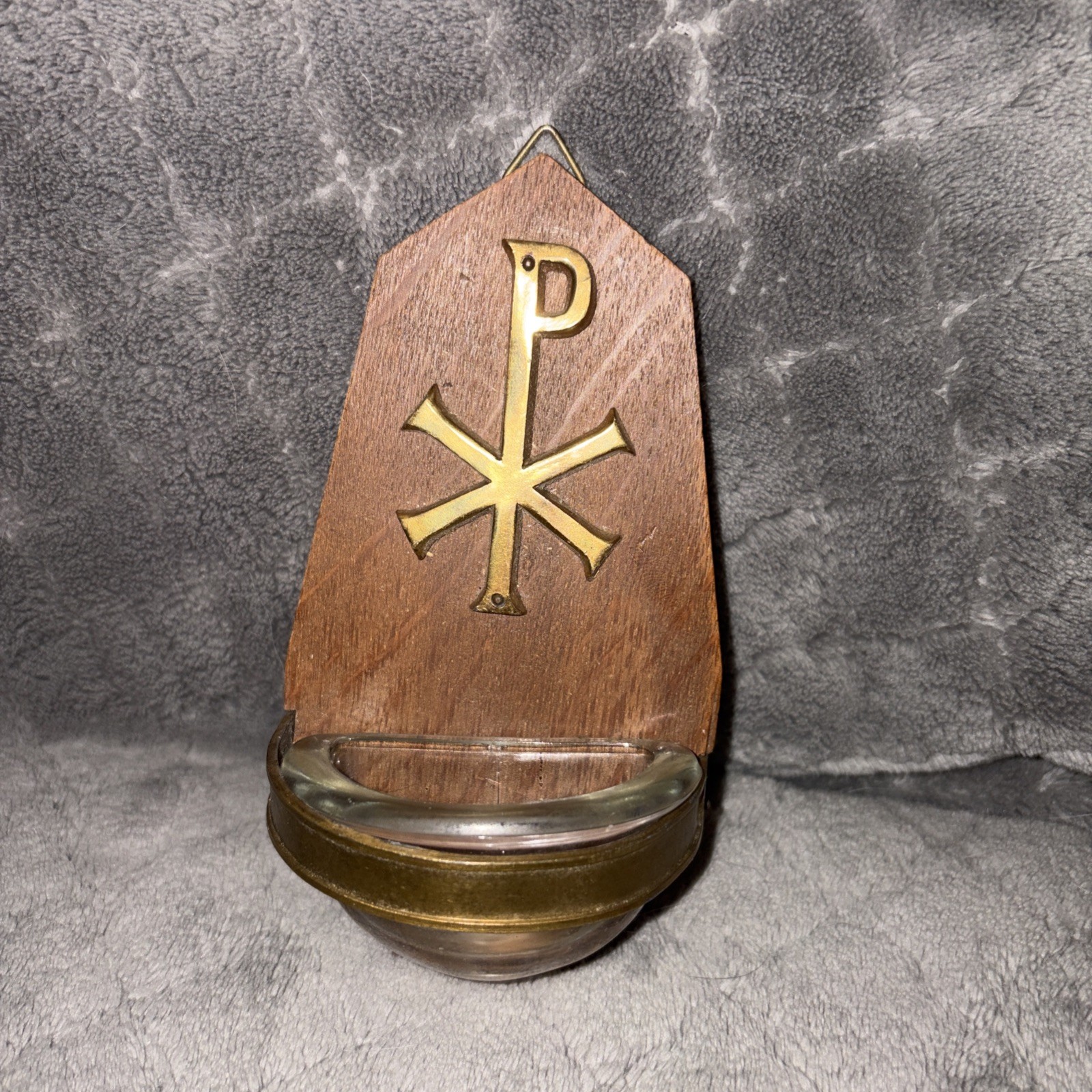 VTG Wood & Brass Chi Rho Chrismon Constantine’s Cross Holy Water Font Wall Hang