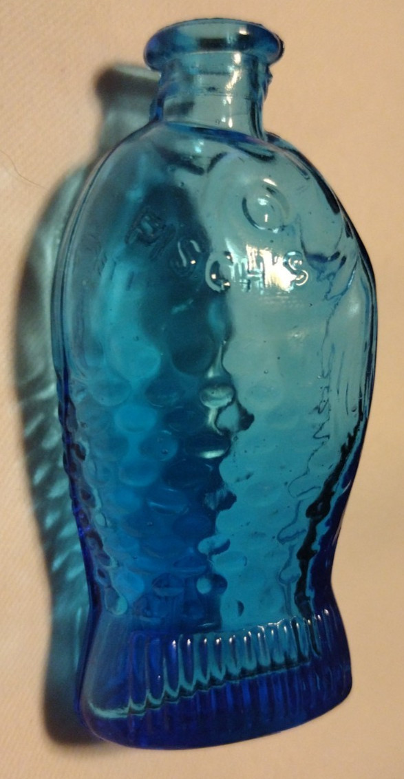 Vintage Blue 3” Fisch\'s Bitters Fish Glass Bottle Nautical Theme B2