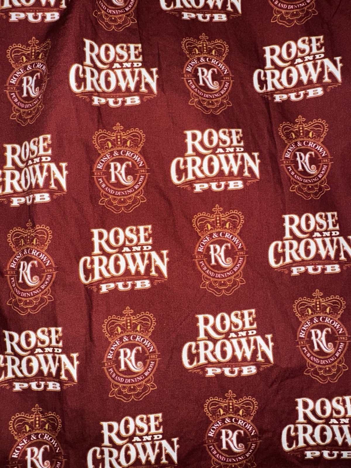 Disney EPCOT Rose & Crown Pub shortsleeve shirt 3XL burgundy NEW W/ Label