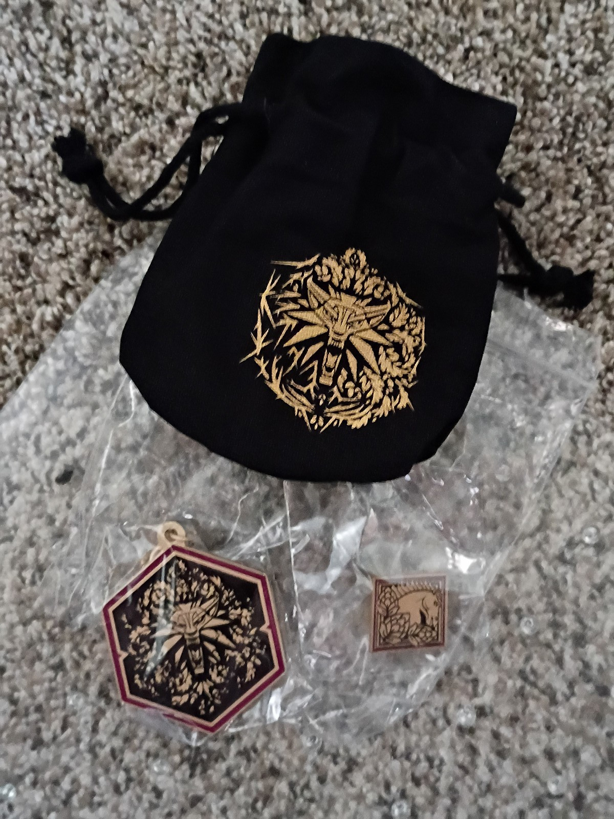 Witcher 3 Songs of the Past Goodie Bag -Pouch, Keychain, Pin- Gamescon/Blizzcon