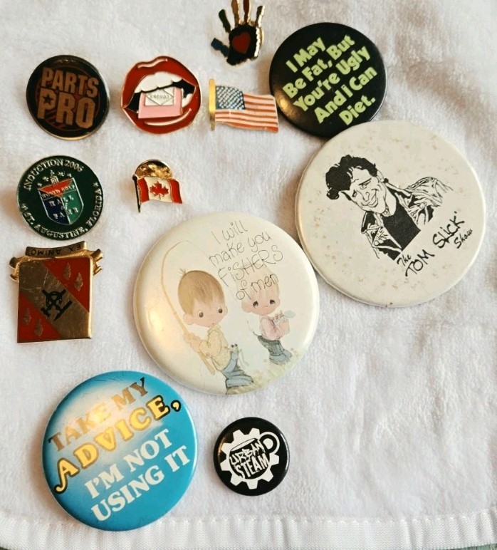 Vintage Pinback Button Lot Novelty Military Precious Moments Tom Slick Humor Pin