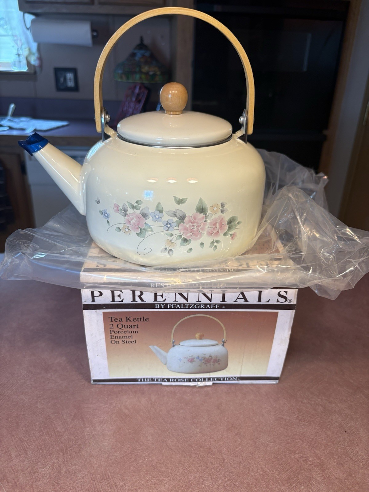NIB 1993 Pfaltzgraff Tea Rose 2Qt Porcelain Enamel Steel Kettle wood Handle