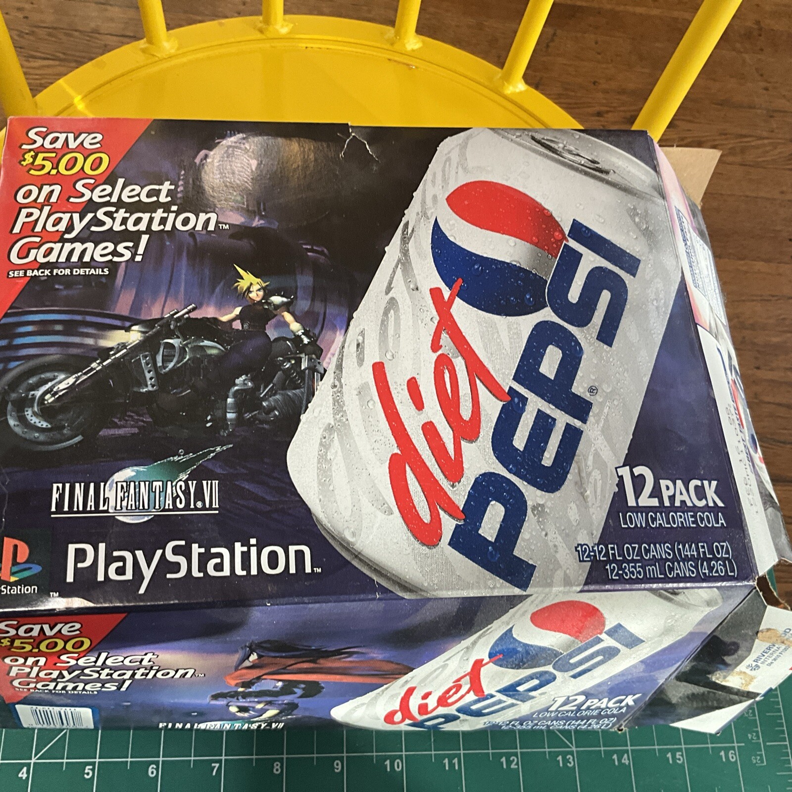 Diet Pepsi Box Final Fantasy VII  7, Cloud, Vincent, Aerith , 1998