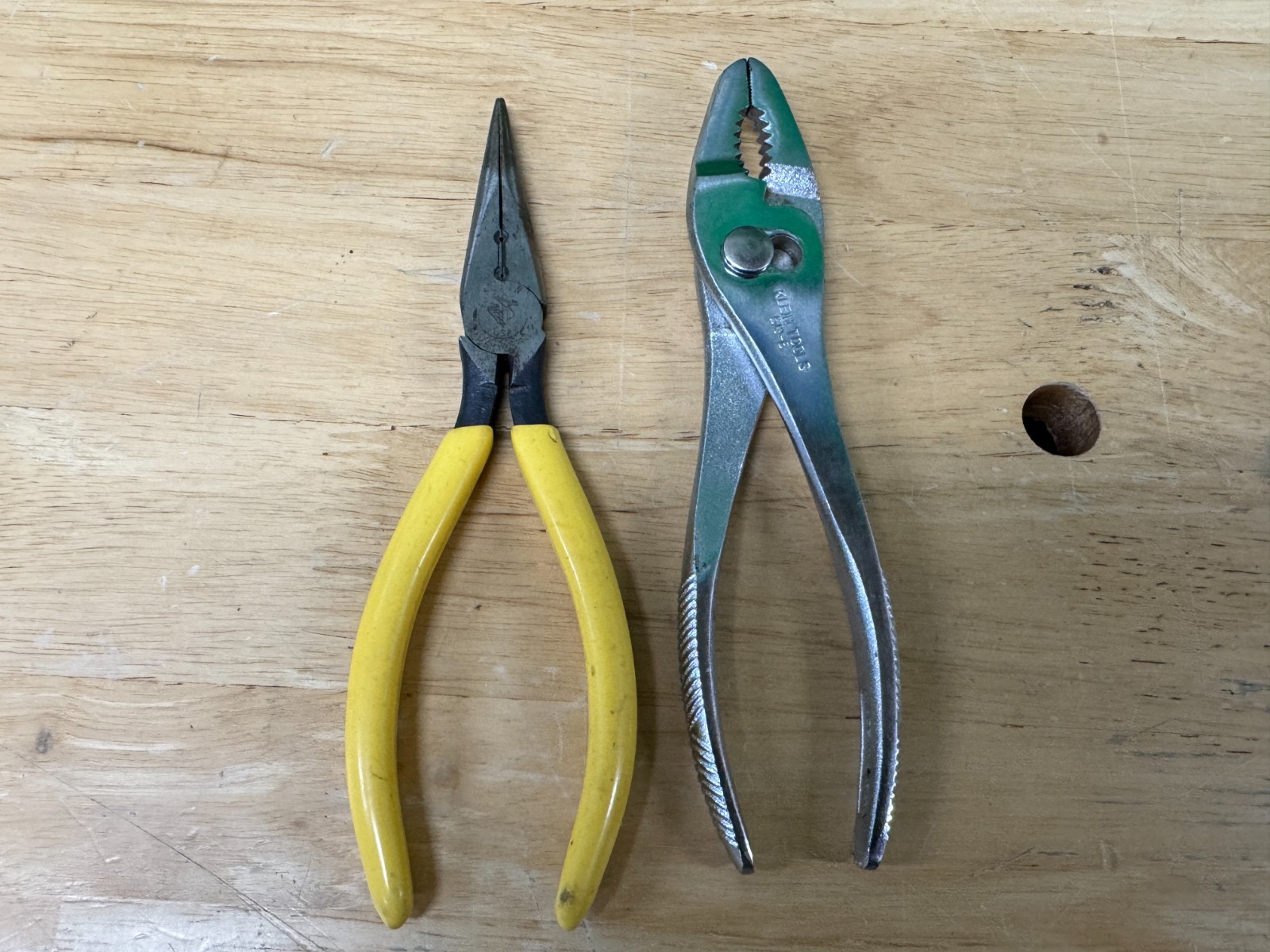 Vtg Klein Tools - Lot of 2 - Needle Nose and Thin Jaw Plier lot