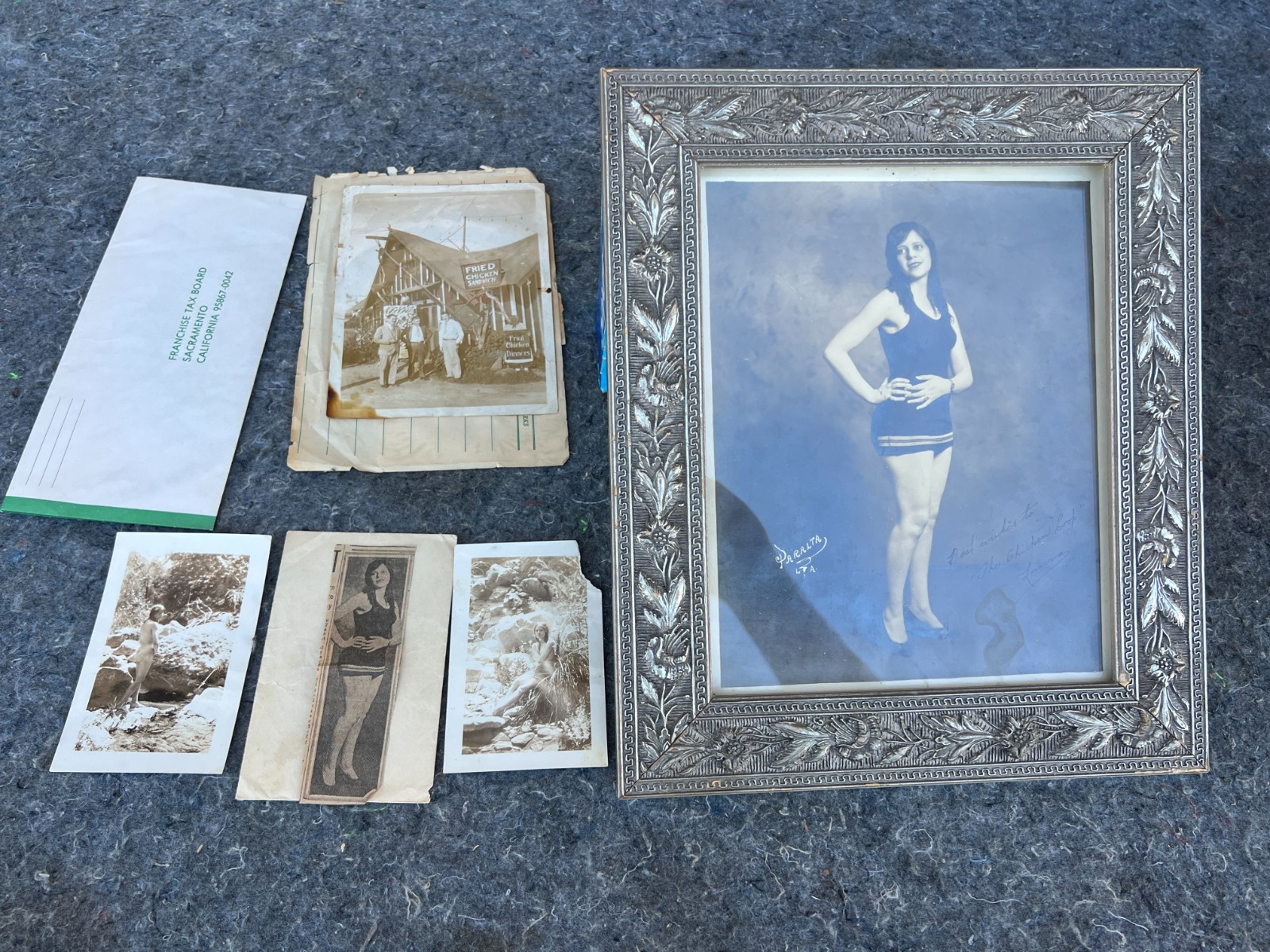  VERY RISQUE 1920s FLAPPER PHOTO GROUP, MUST READ