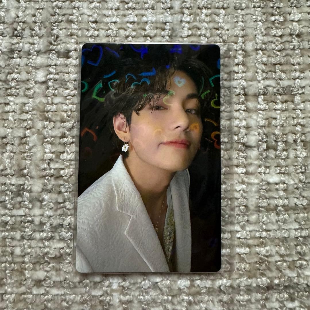 BTS BE Random Holo Glam Photocard V (Taehyung) Trading Card