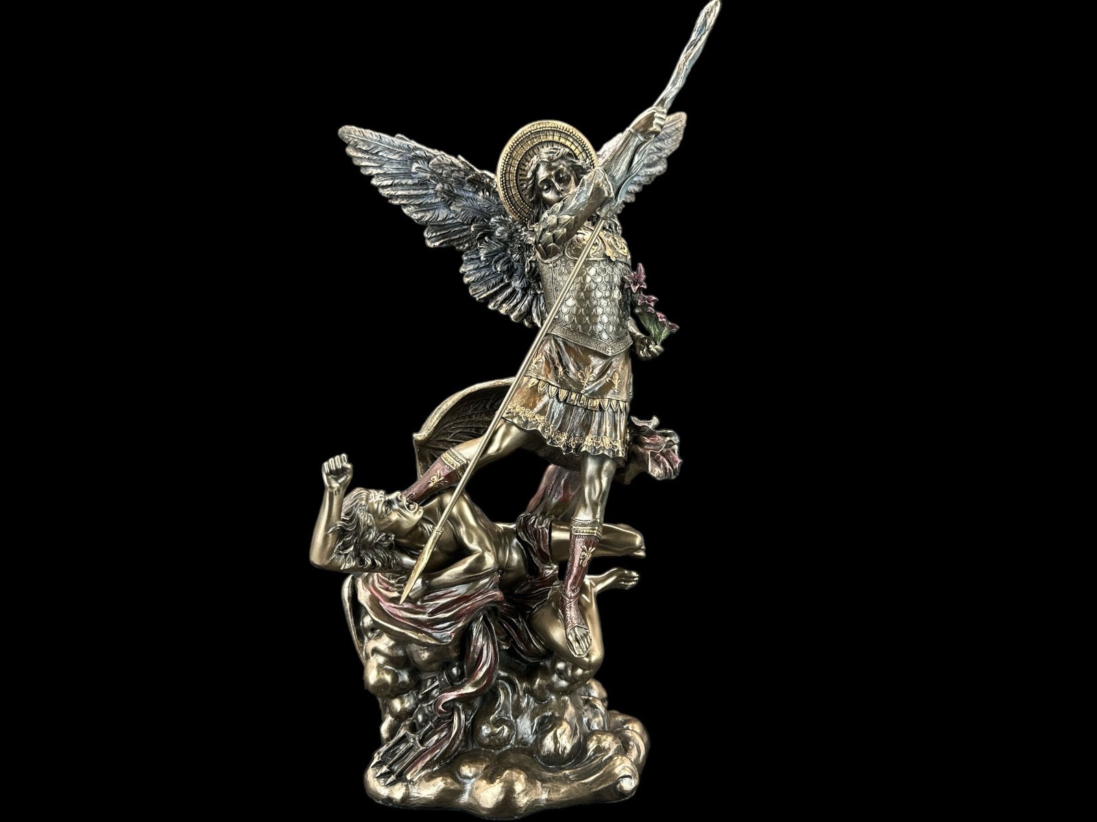 SCULPTURE Figurine of St. Michael Standing on a Demon Veronese (WU73529A4)