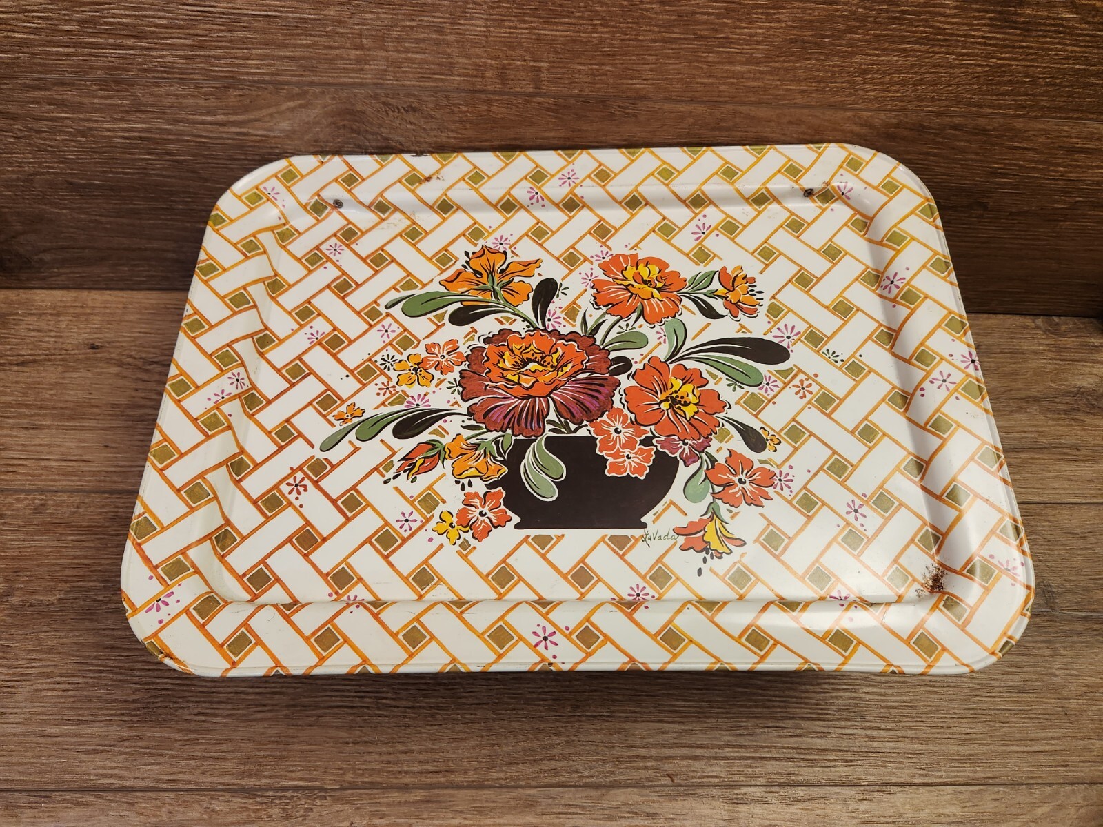 Vintage Mid Century Modern Lavada 60\'s Floral TV Tray Metal 