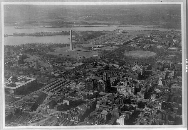 Photo:Washington DC Potomac River Washington Monument Aerial View 1920s